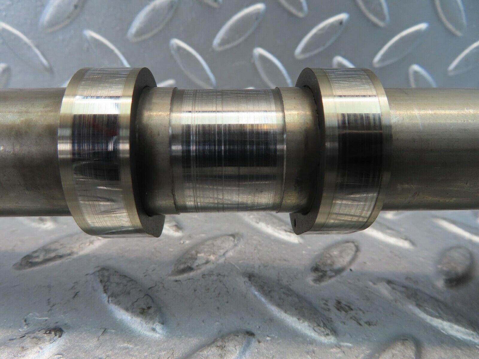 11266 Mercedes-Benz W221 S320 Camshaft Left Side A64208