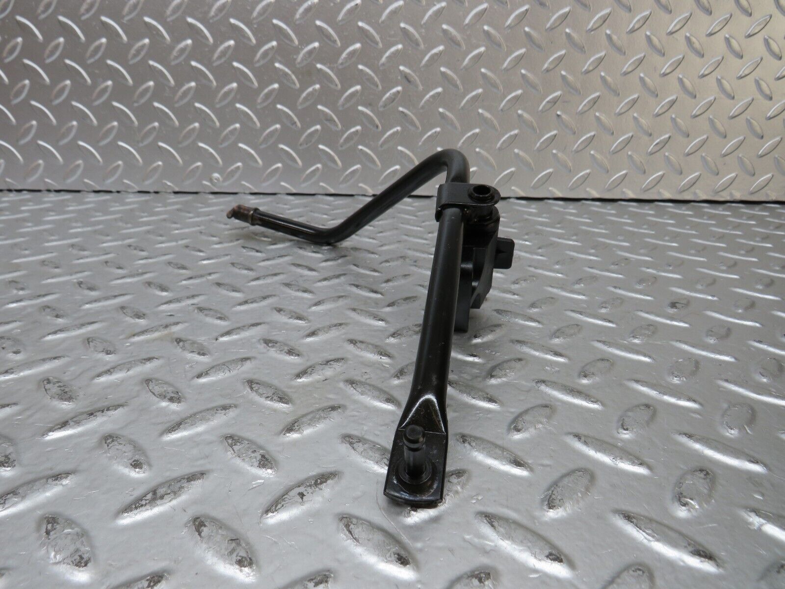 27704 Mercedes-Benz S124 300TE Wagon Accelerator Pedal Linkage 2013010318