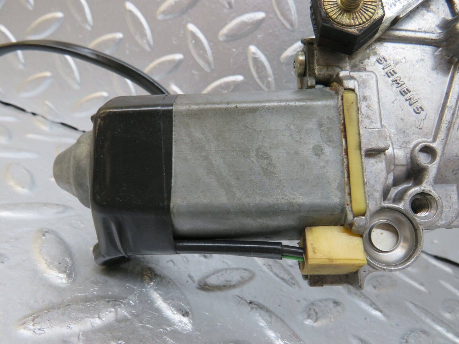 25803 Mercedes-Benz W124 280E Rear Left Power Window Regulator With Motor