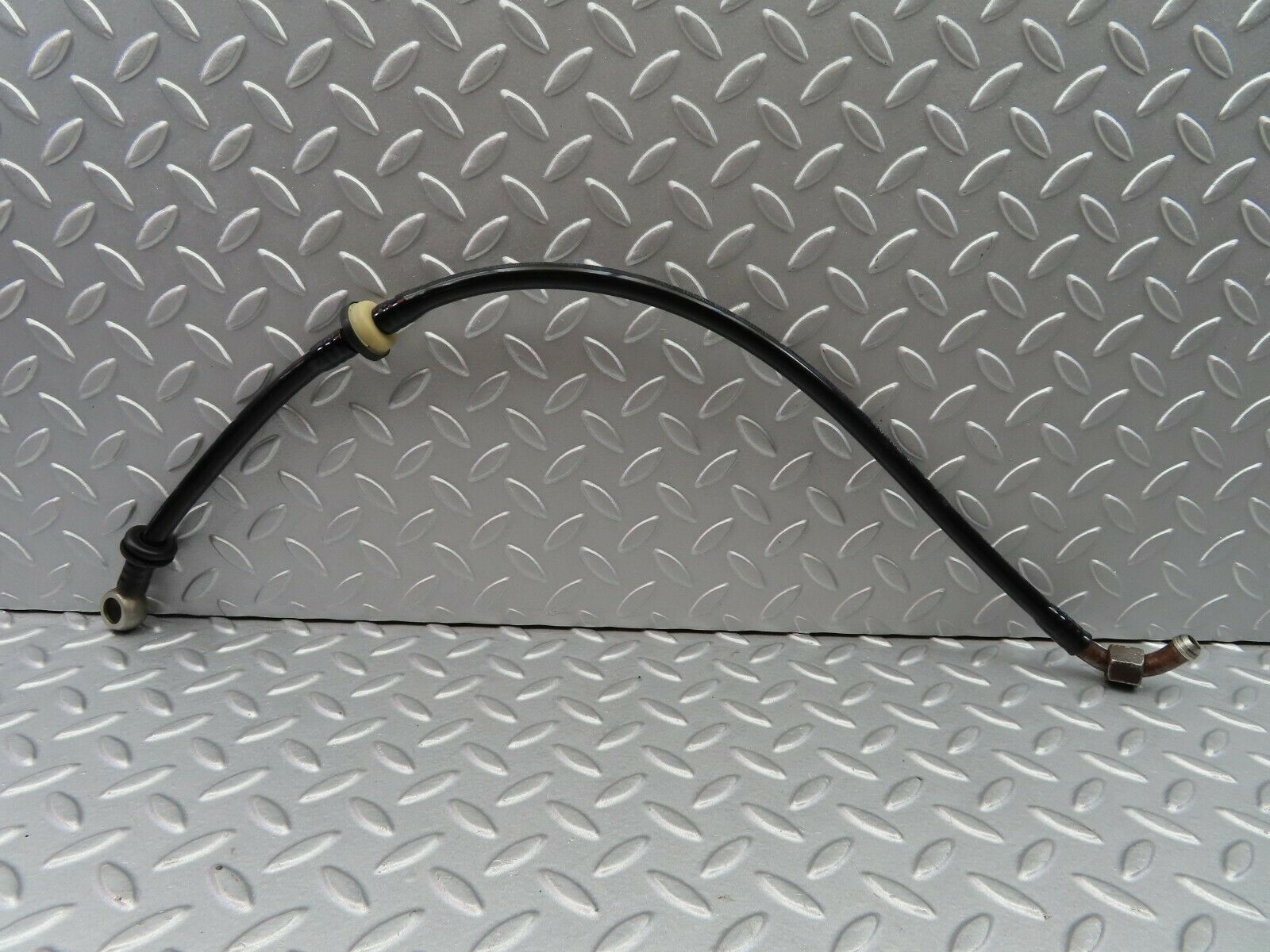 5780 Mercedes-Benz W123 200 Brake Servo Vacuum Pipe