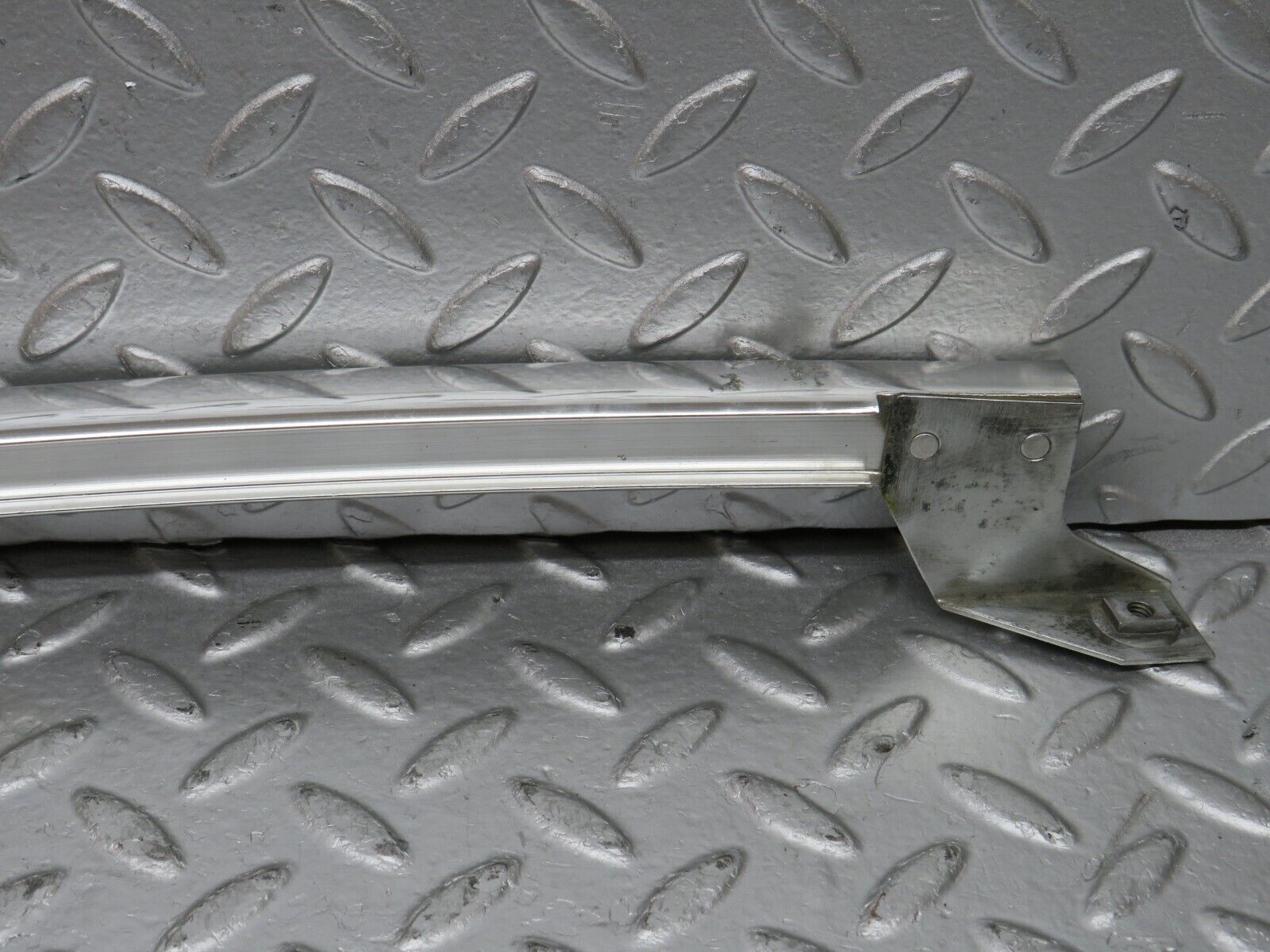 32085 Mercedes-Benz W123 230E Rear Right Chrome Window Channel