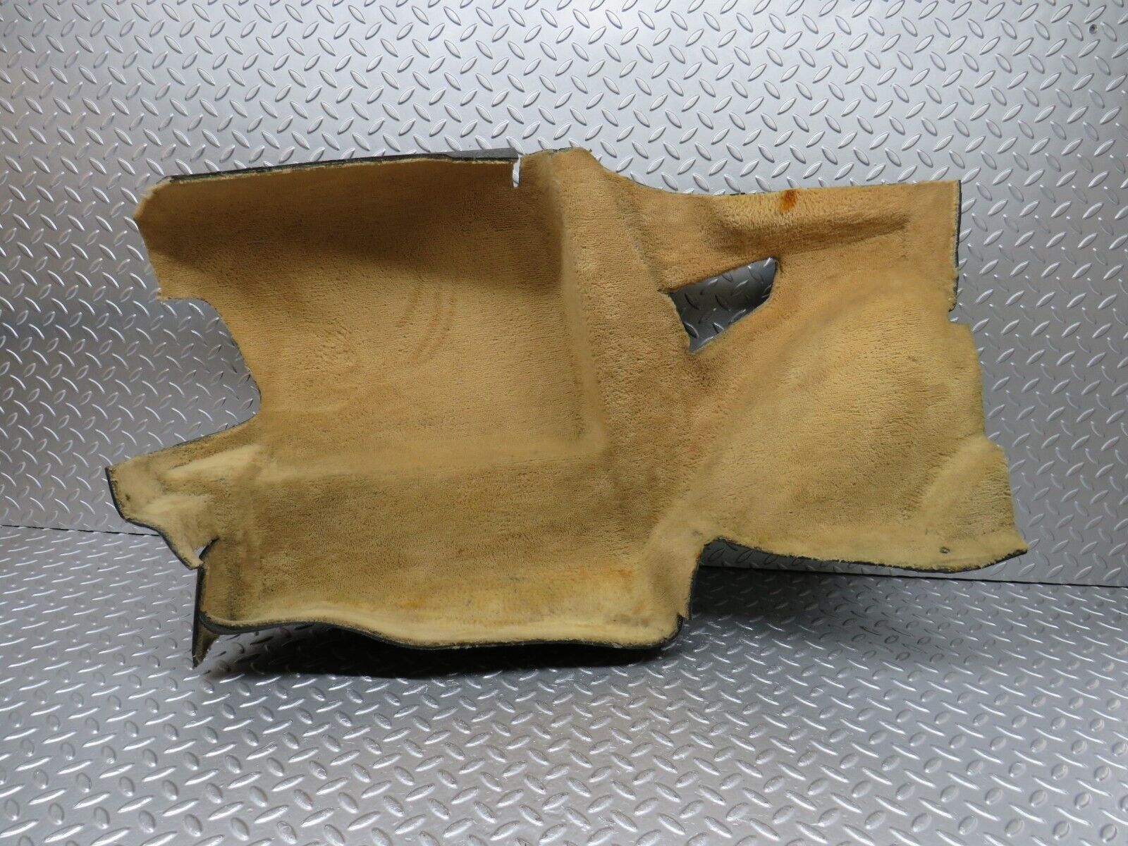 34385 Mercedes-Benz C126 380SEC Coupe Trunk Boot Cover Panel Left 1266931733