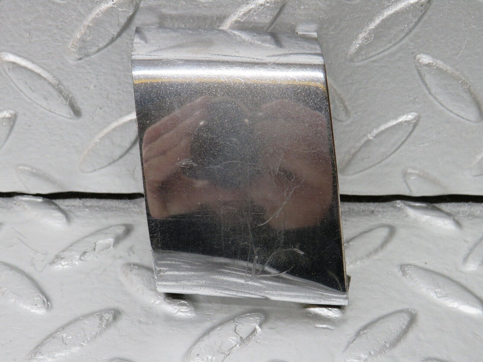 34656 Mercedes-Benz C126 380SEC Coupe Front Bumper Cover Chrome