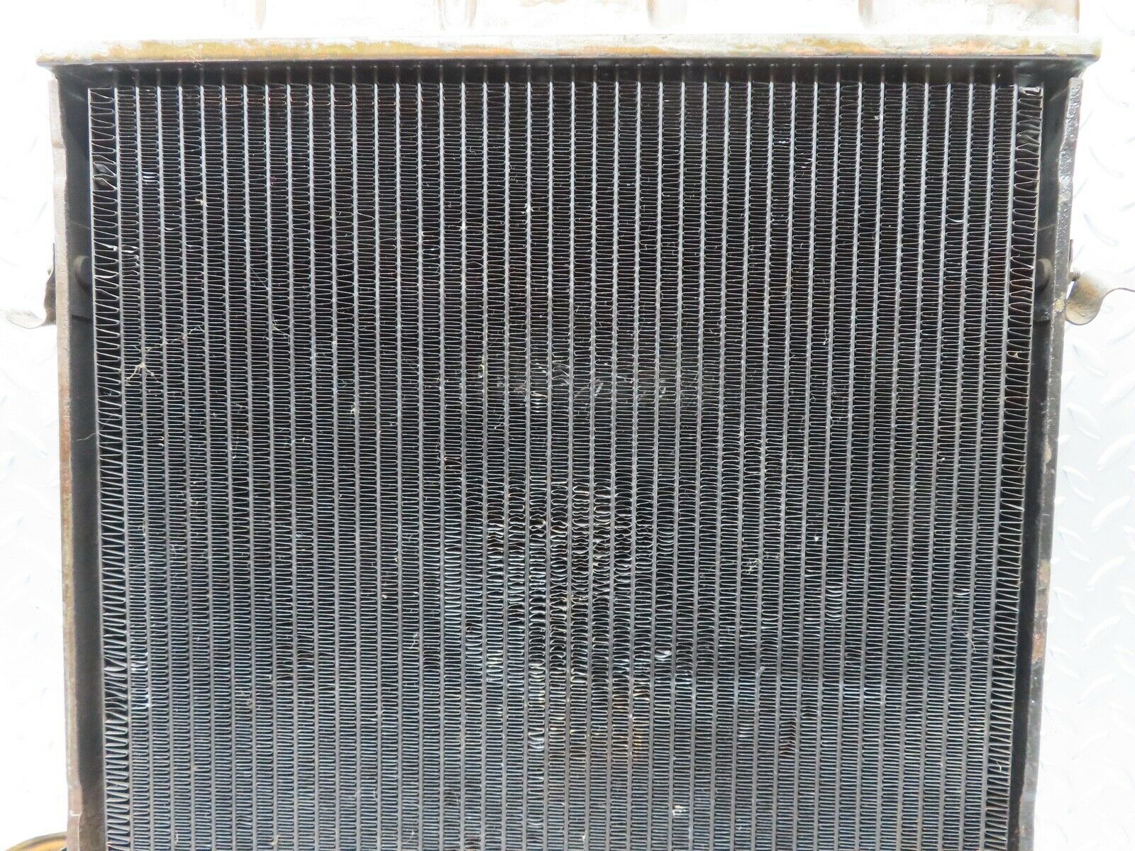 18871 Mercedes-Benz W121 190b Ponton Radiator Behr