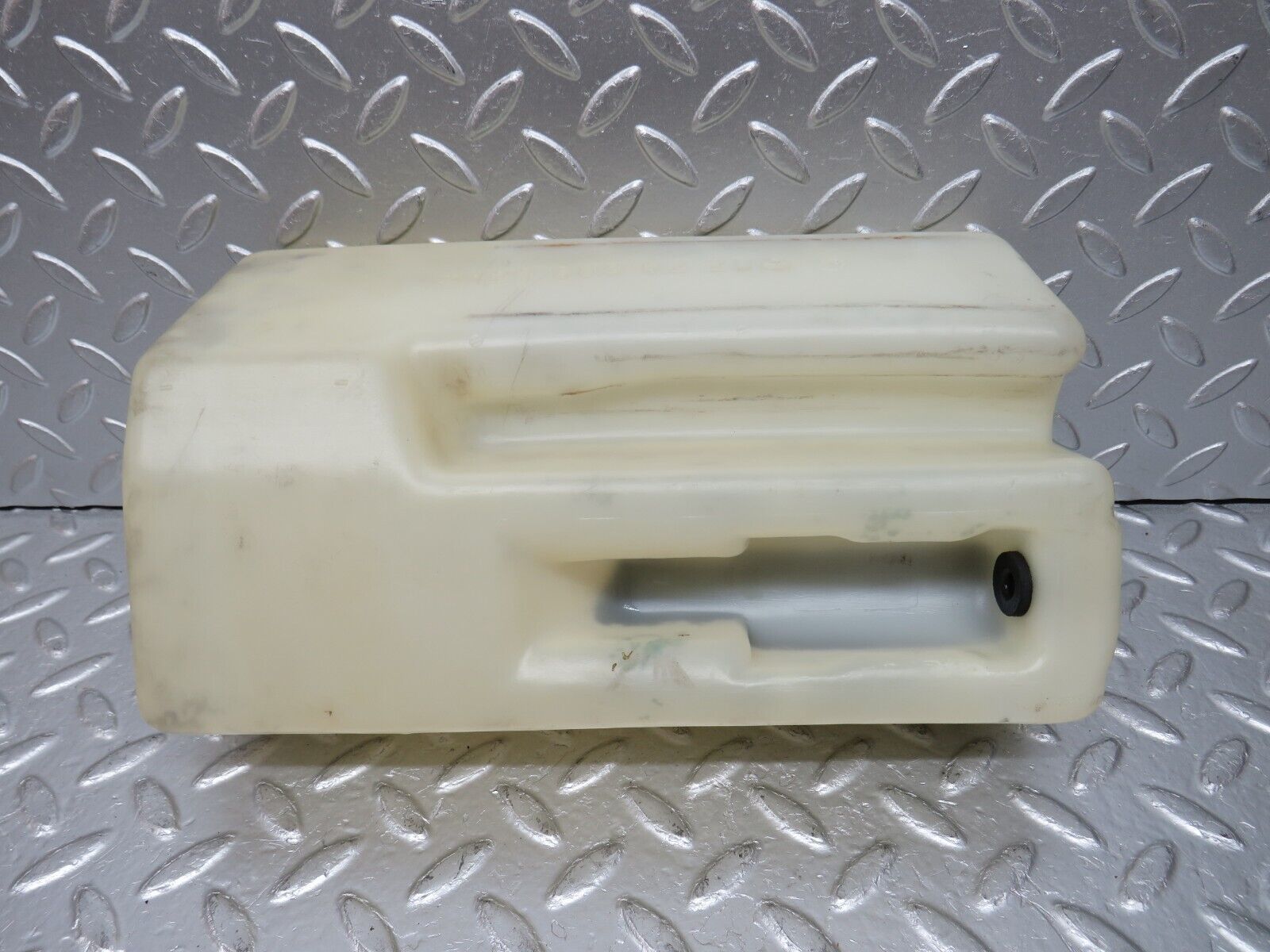 31056 Mercedes-Benz W123 200D Windscreen Washer Fluid Reservoir 1238690720