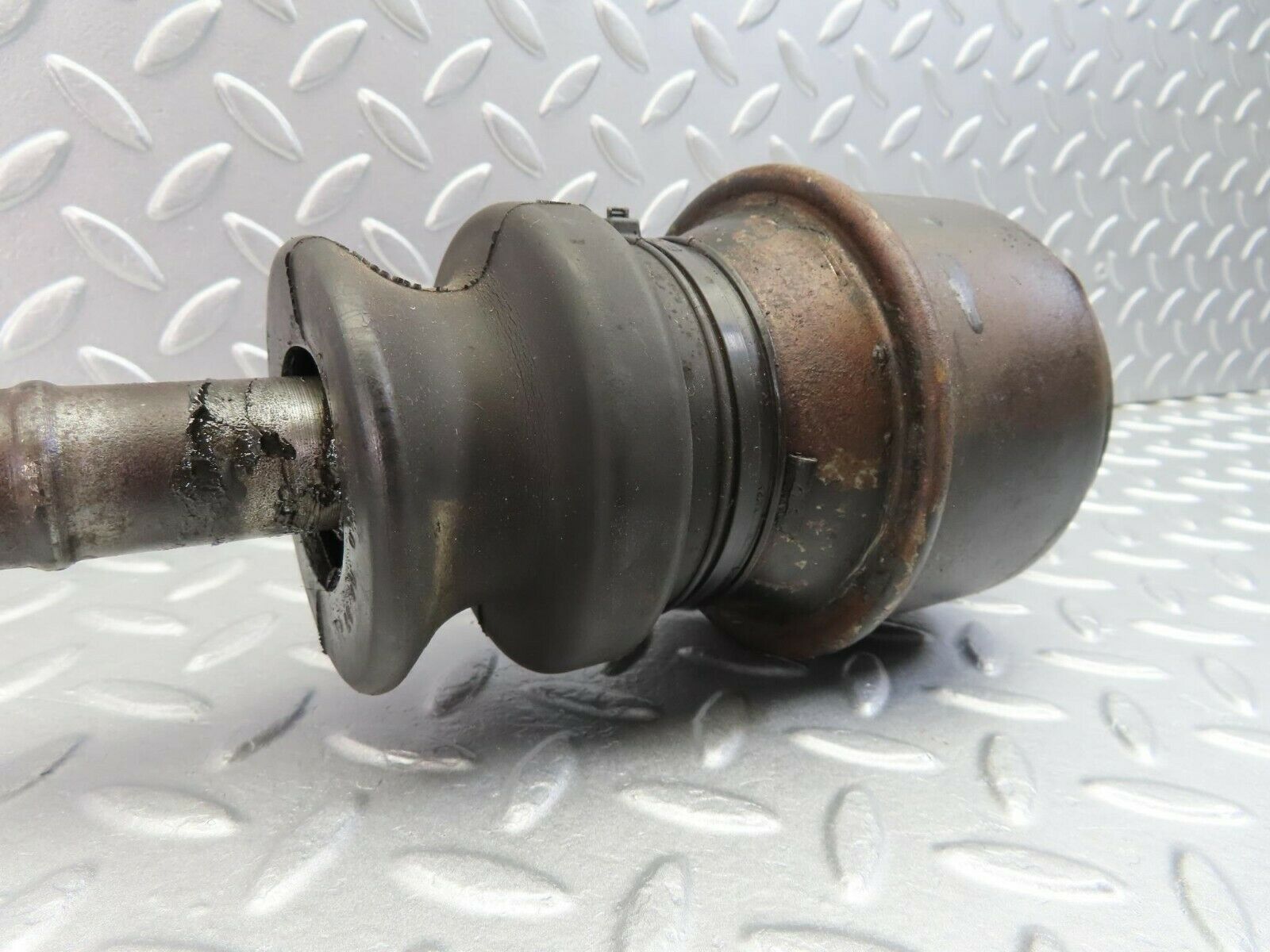 9783 Mercedes-Benz W116 450SE Axle Shaft Drive Shaft