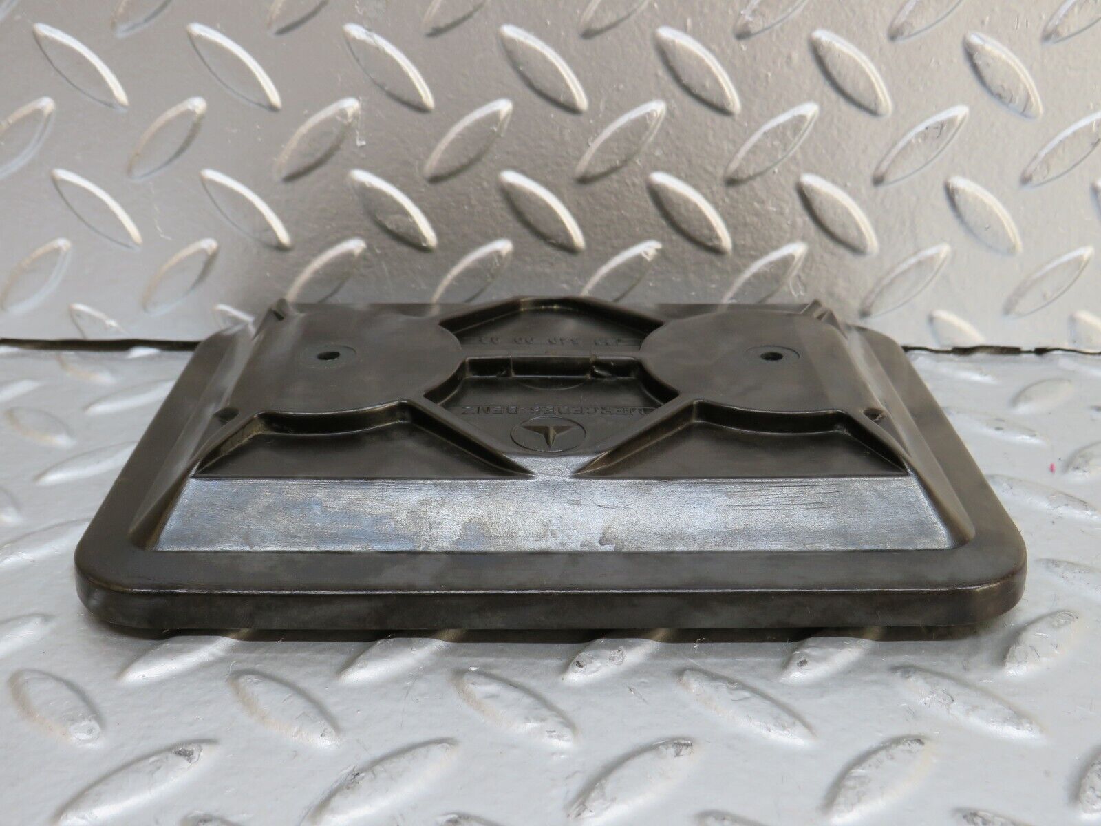 28274 Mercedes-Benz S123 240D Wagon Fuse Box Cover Lid 1235400082