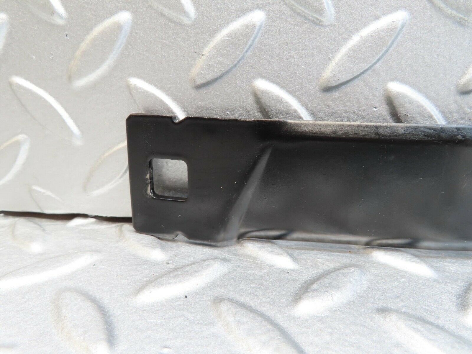 14706 Mercedes-Benz W201 190E Fuel Tank Tightening Strap 2014700040