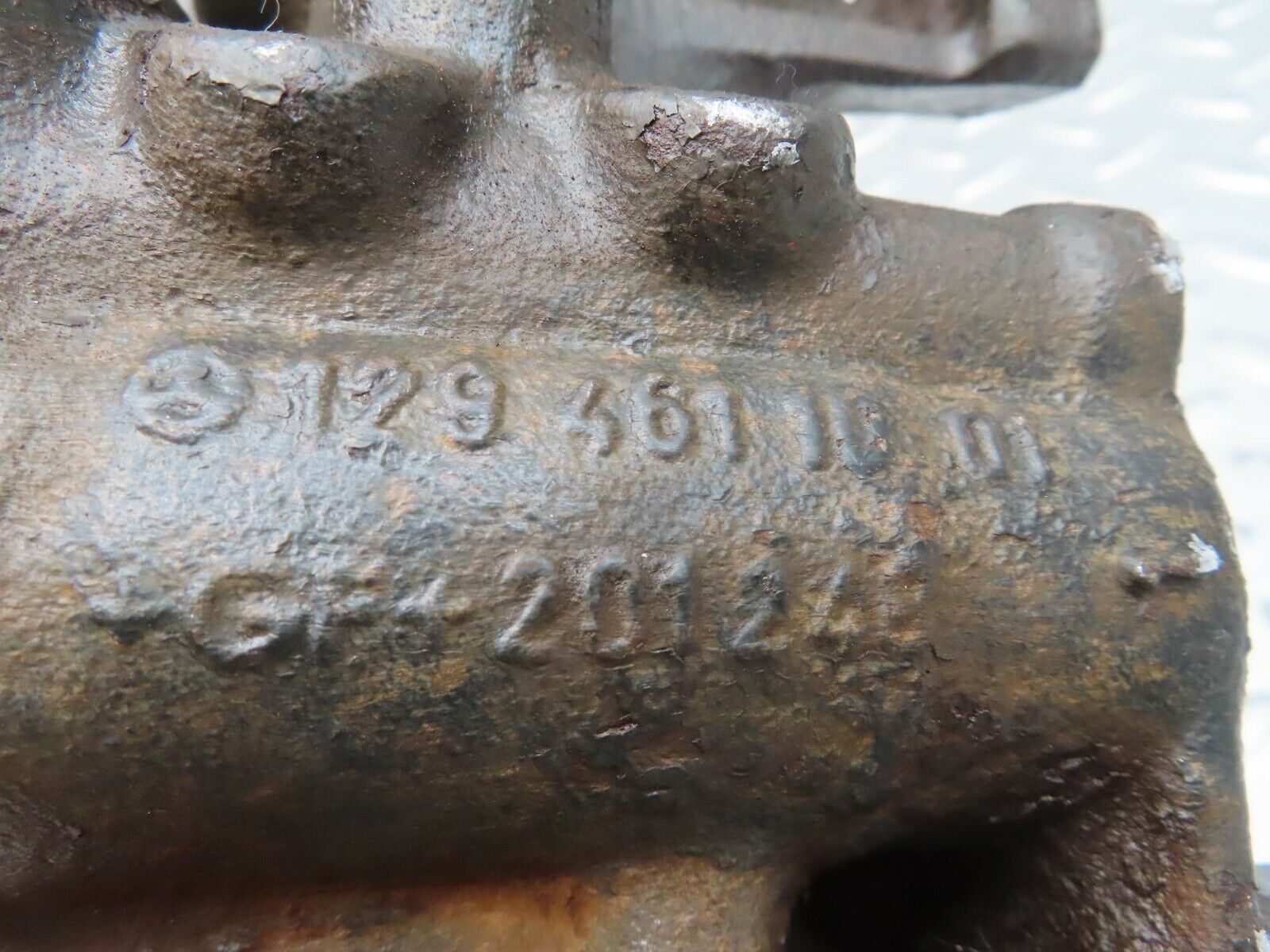 12208 Mercedes-Benz R129 300SL Coupe Steering Box 1294611001