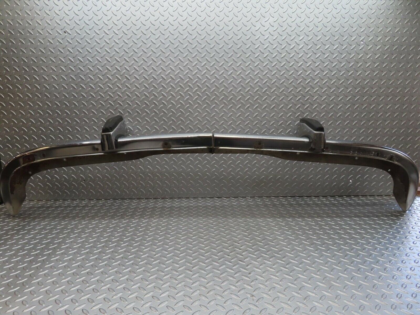 13348 Mercedes-Benz W111 220S Rear Bumper