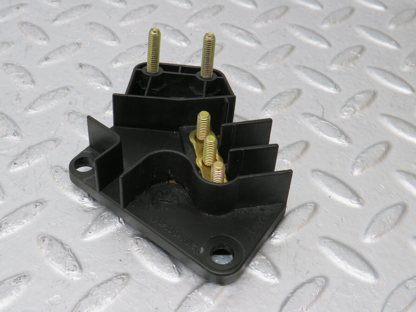 34899 Mercedes-Benz W210 320E Wire Cable Connector 2105460141