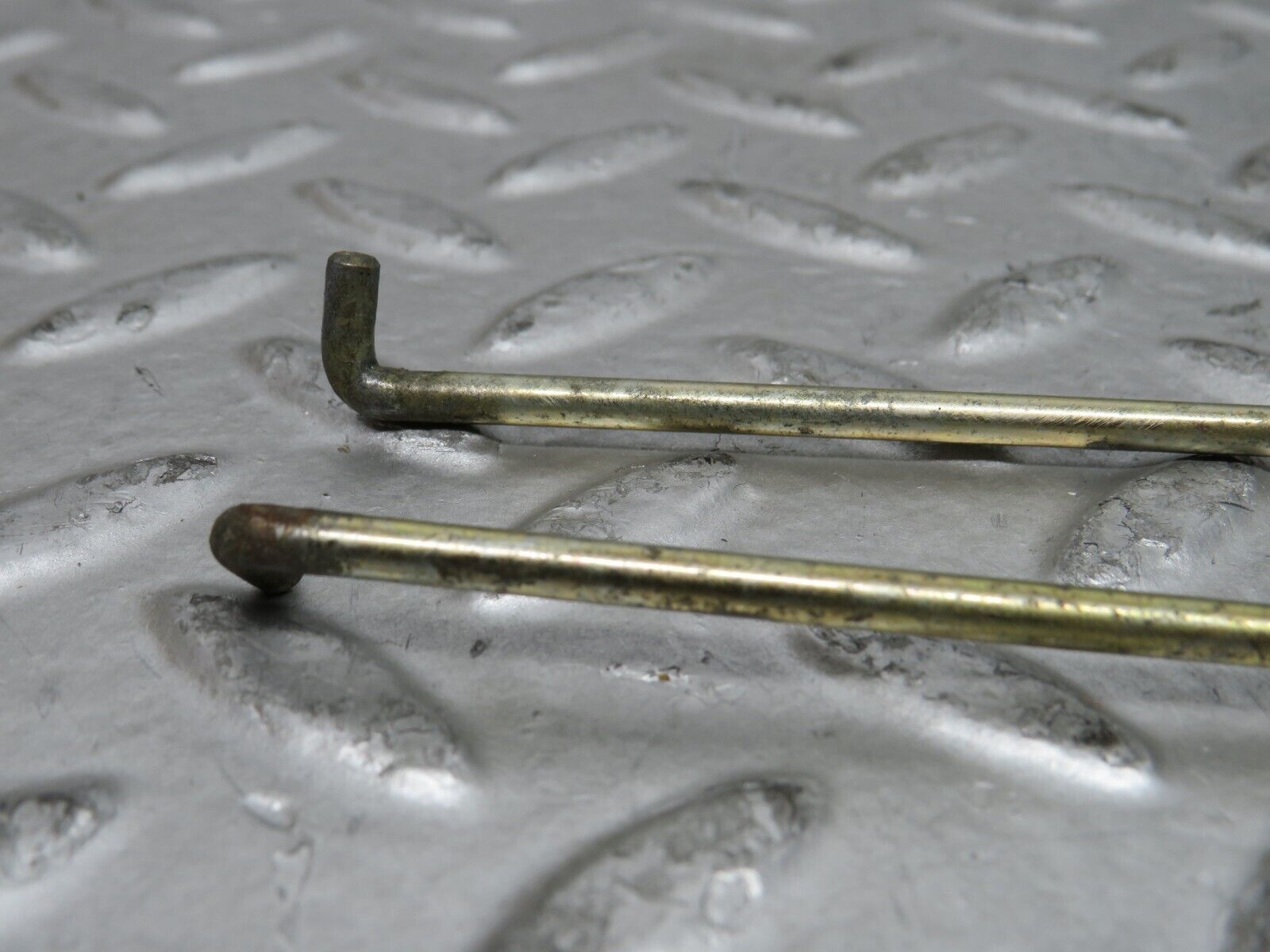 29170 Mercedes-Benz C124 320CE Coupe Door Lock Knob Pair