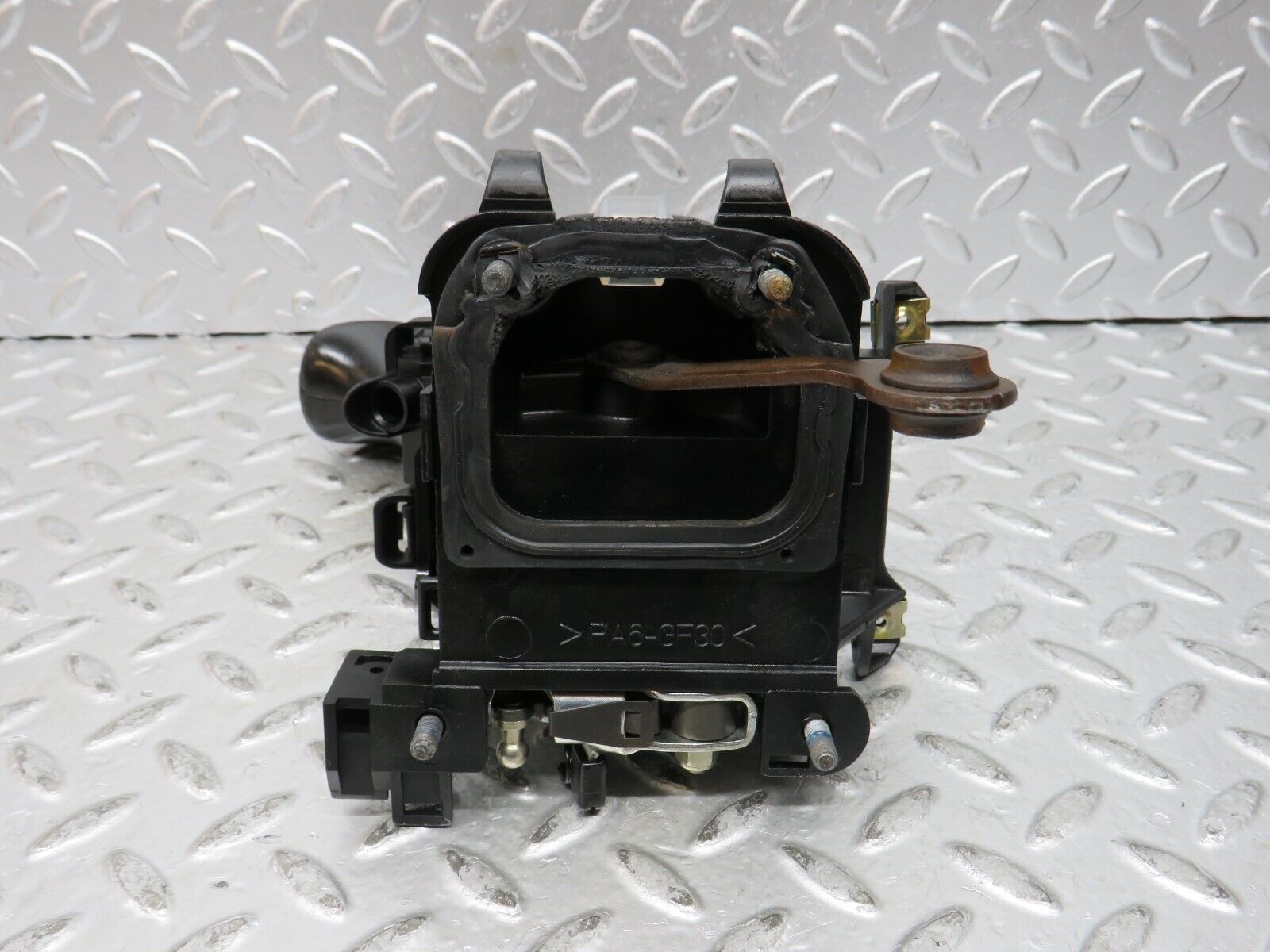 27683 Mercedes-Benz S124 300TE Wagon Automatic Gear Selector 1292670637