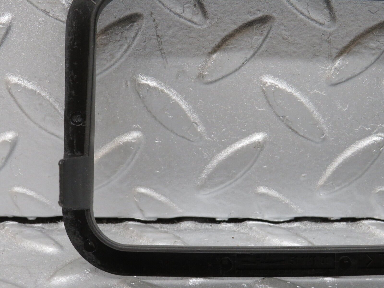 39626 Mercedes-Benz R129 320SL Coupe Gear Selector Surround Trim 1292670088