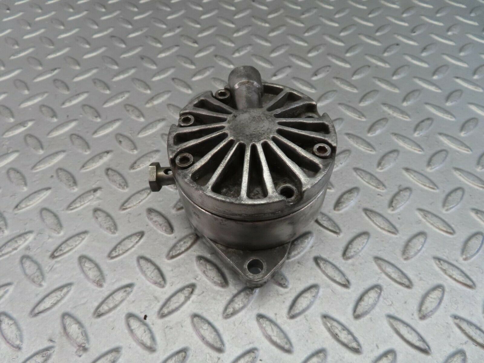 9551 Mercedes-Benz C123 280CE Coupe Hydraulic Suspension Pump 1022360245