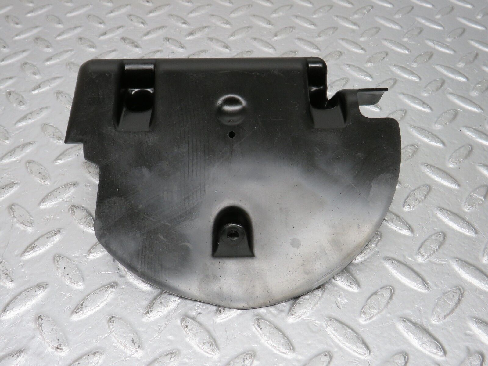 33398 Mercedes-Benz W202 C180 Fuel Tank Plastic Cover 2024710287