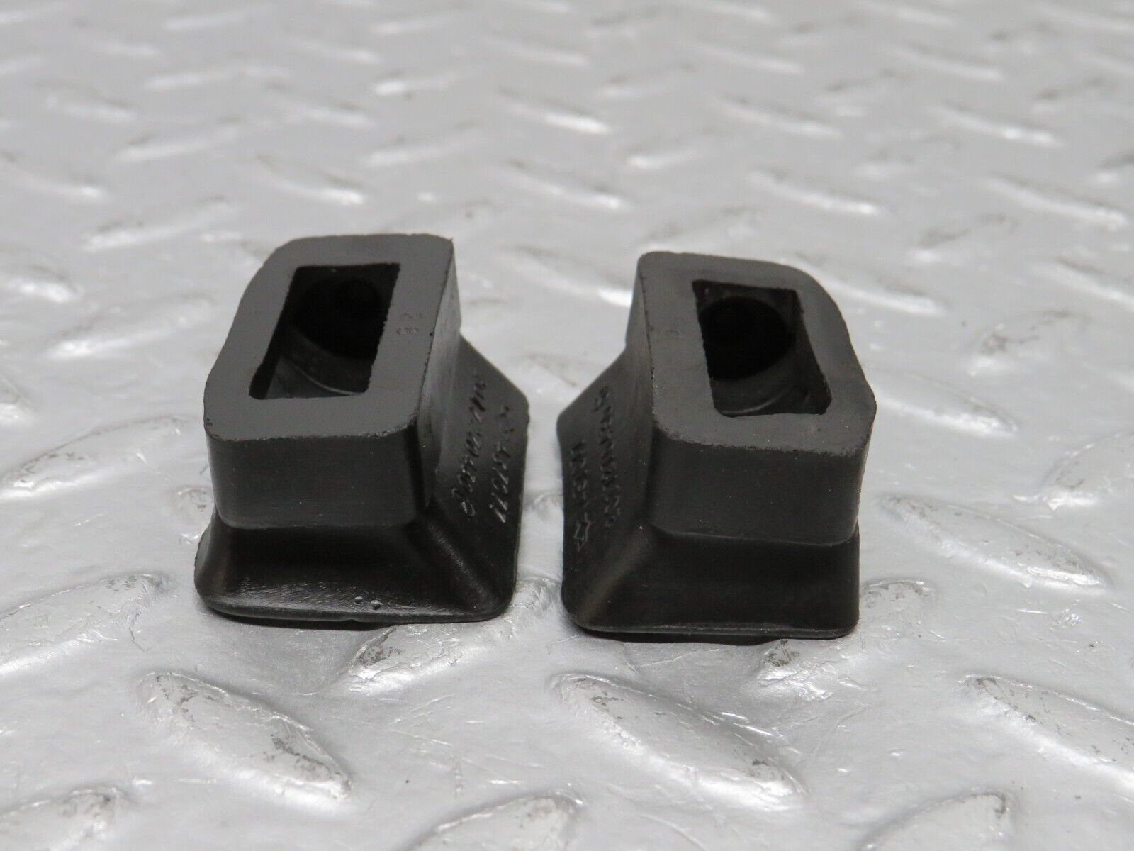 38678 Mercedes-Benz W201 190E 2.6L Wagon Door Check Strap Rubber Seal 2017270430