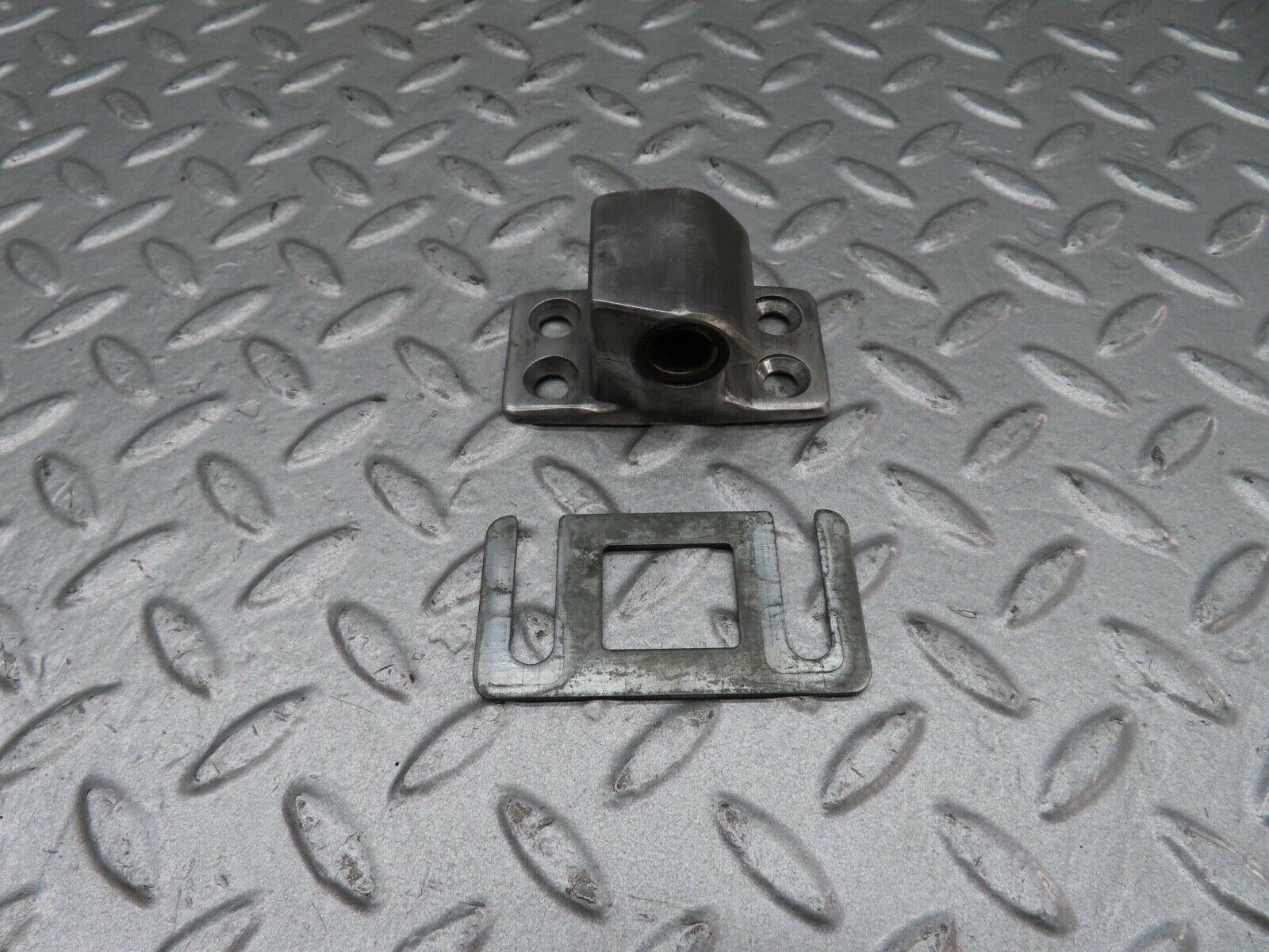 14298 Mercedes-Benz W116 350SE Door Lock Latch Left Side