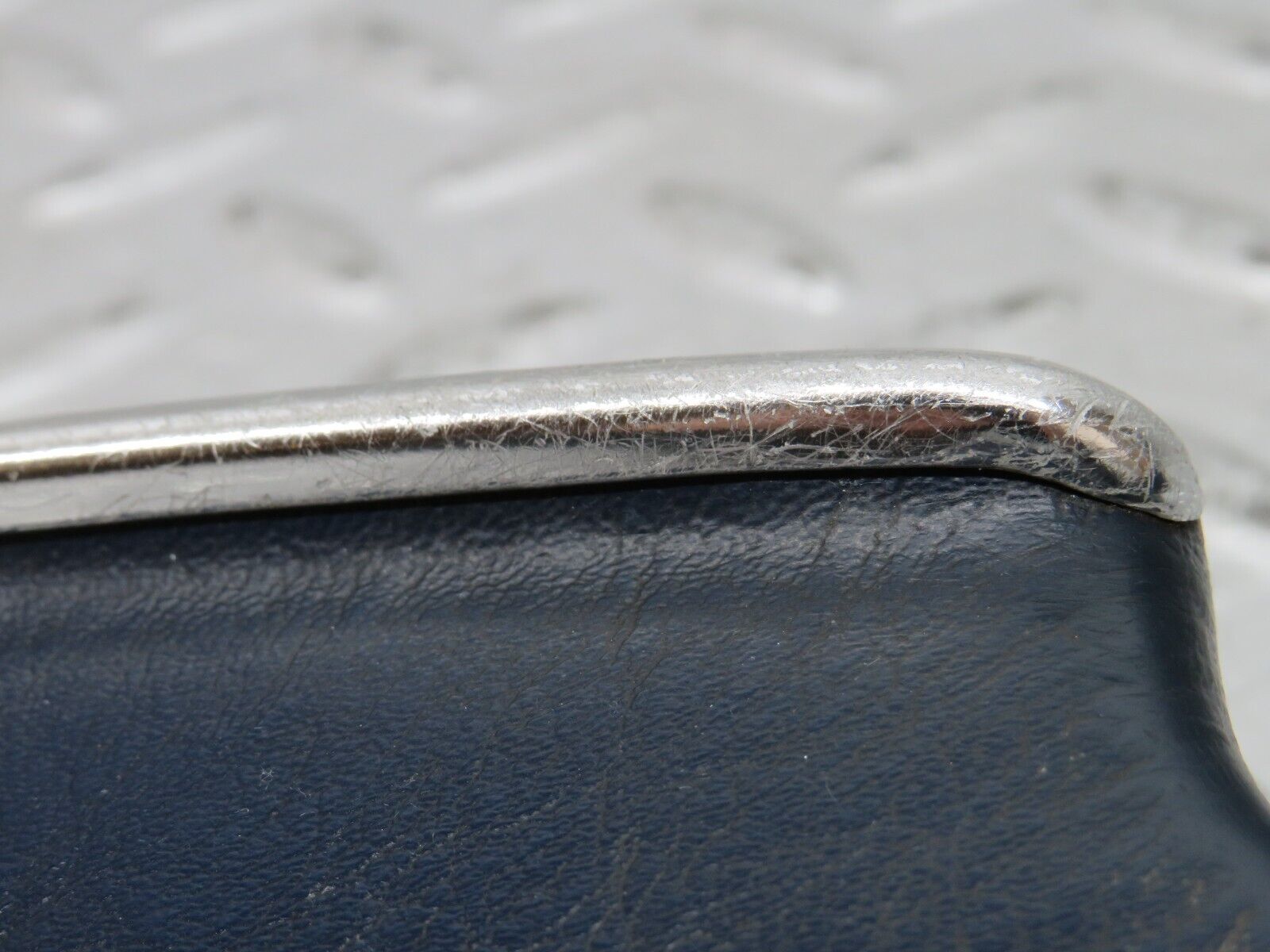 31980 Mercedes-Benz W123 230E Front Right Interior Door Handle 1239702001