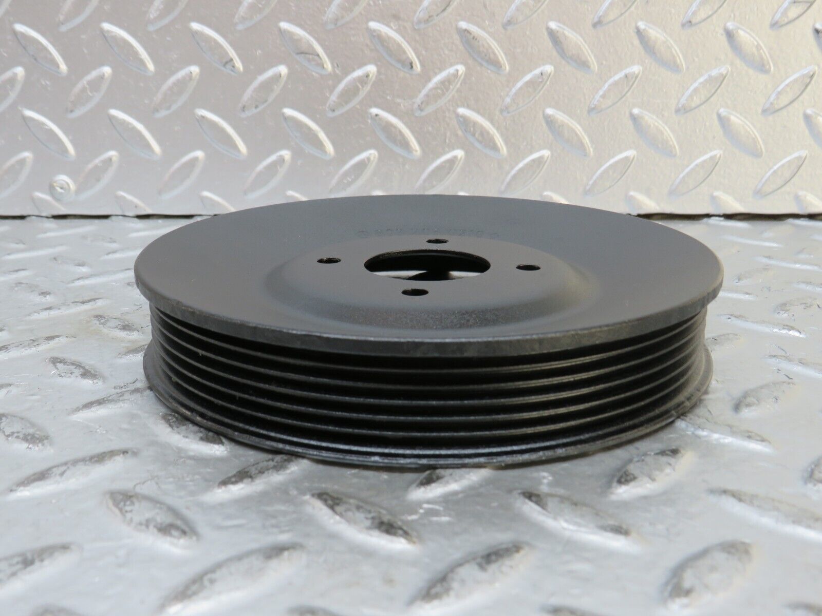 27685 Mercedes-Benz S124 300TE Wagon Water Pump Pulley 6032050210