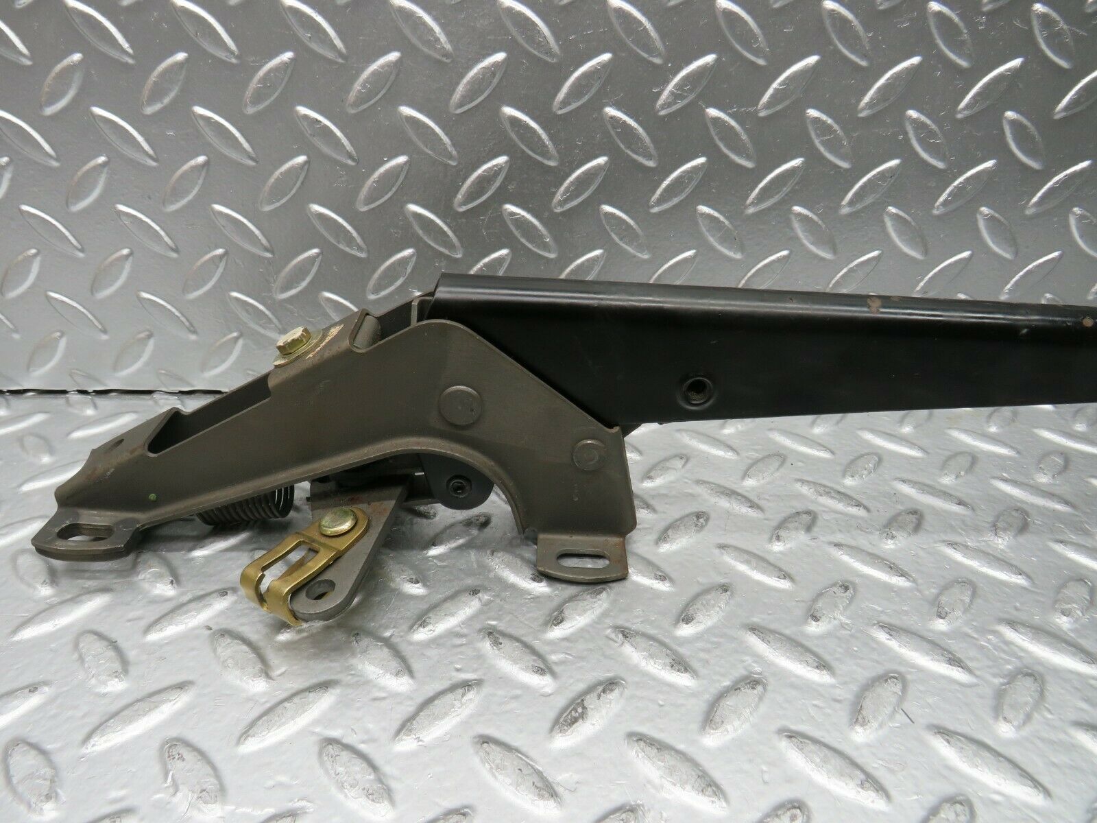 22775 Mercedes-Benz C107 450SLC Coupe Handbrake Lever