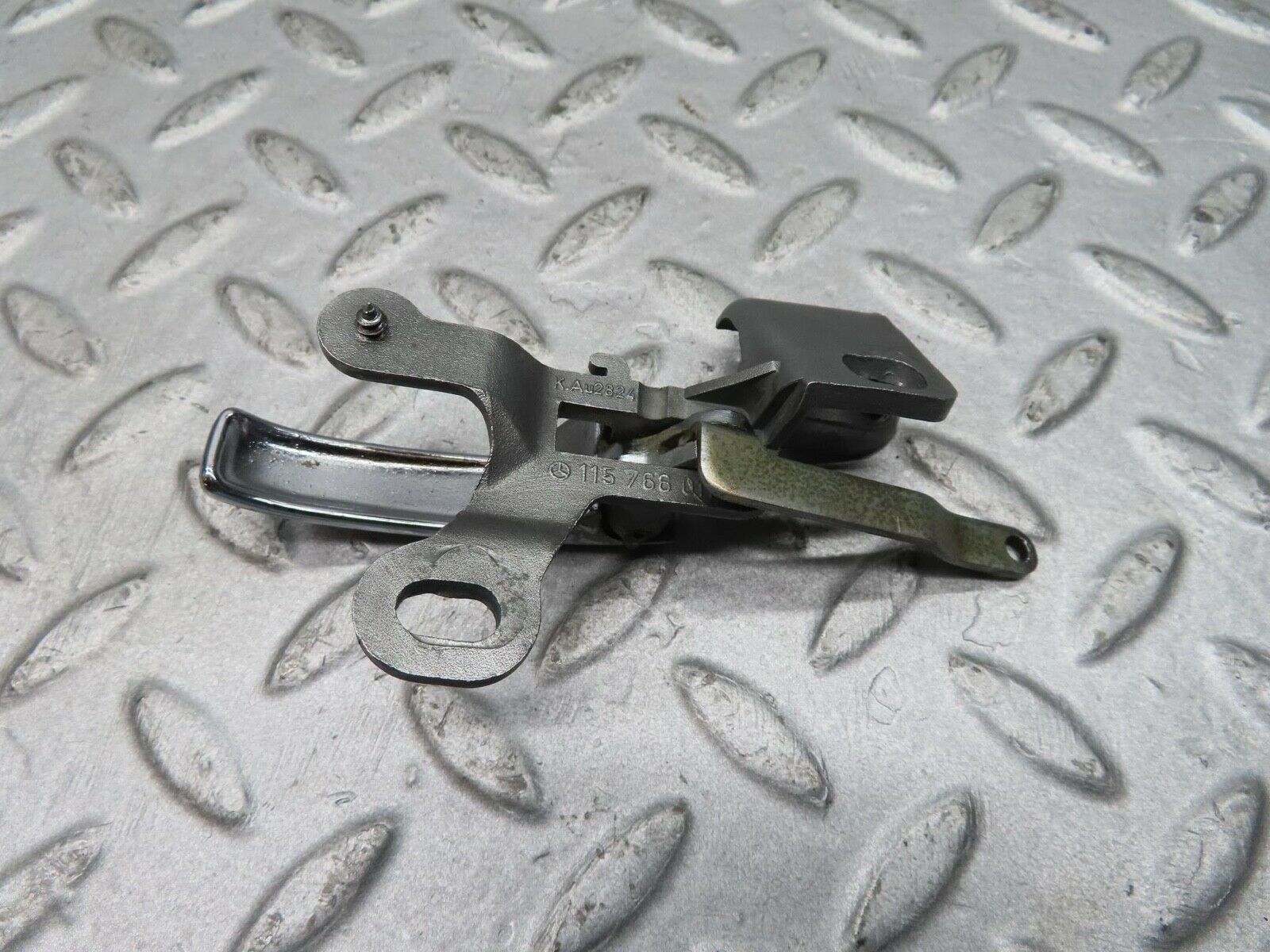 12263 Mercedes-Benz W108 280SE 3.5 Chrome Door Handle Left 1157660119