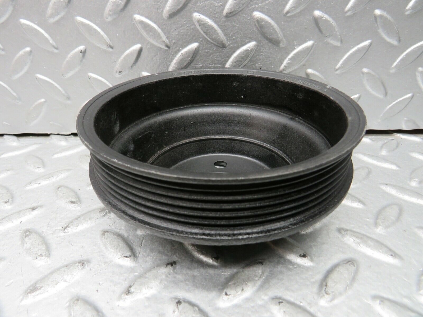 21894 Mercedes-Benz W126 300SE Water Pump Pulley 1264600379