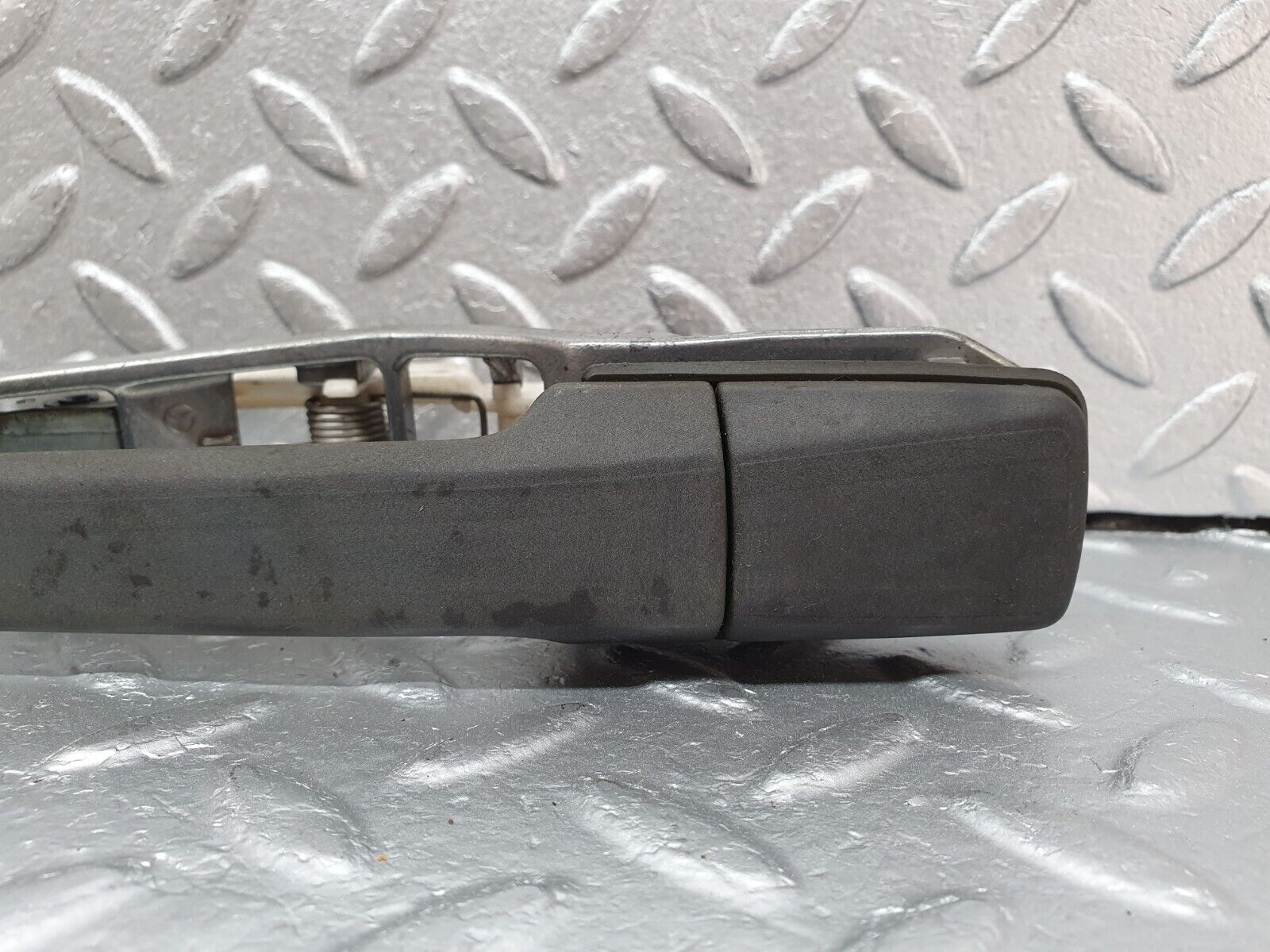 41494 Mercedes-Benz W124 200E Rear Left Door Exterior Handle