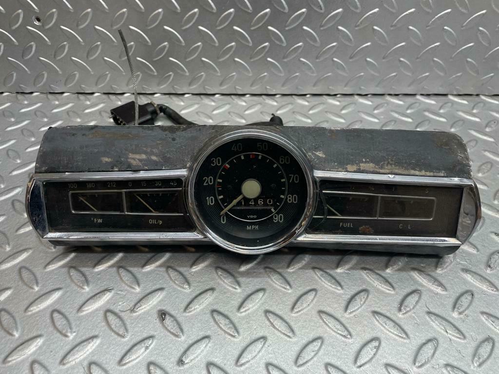 0119 Mercedes-Benz W120 PONTON Instrument Cluster