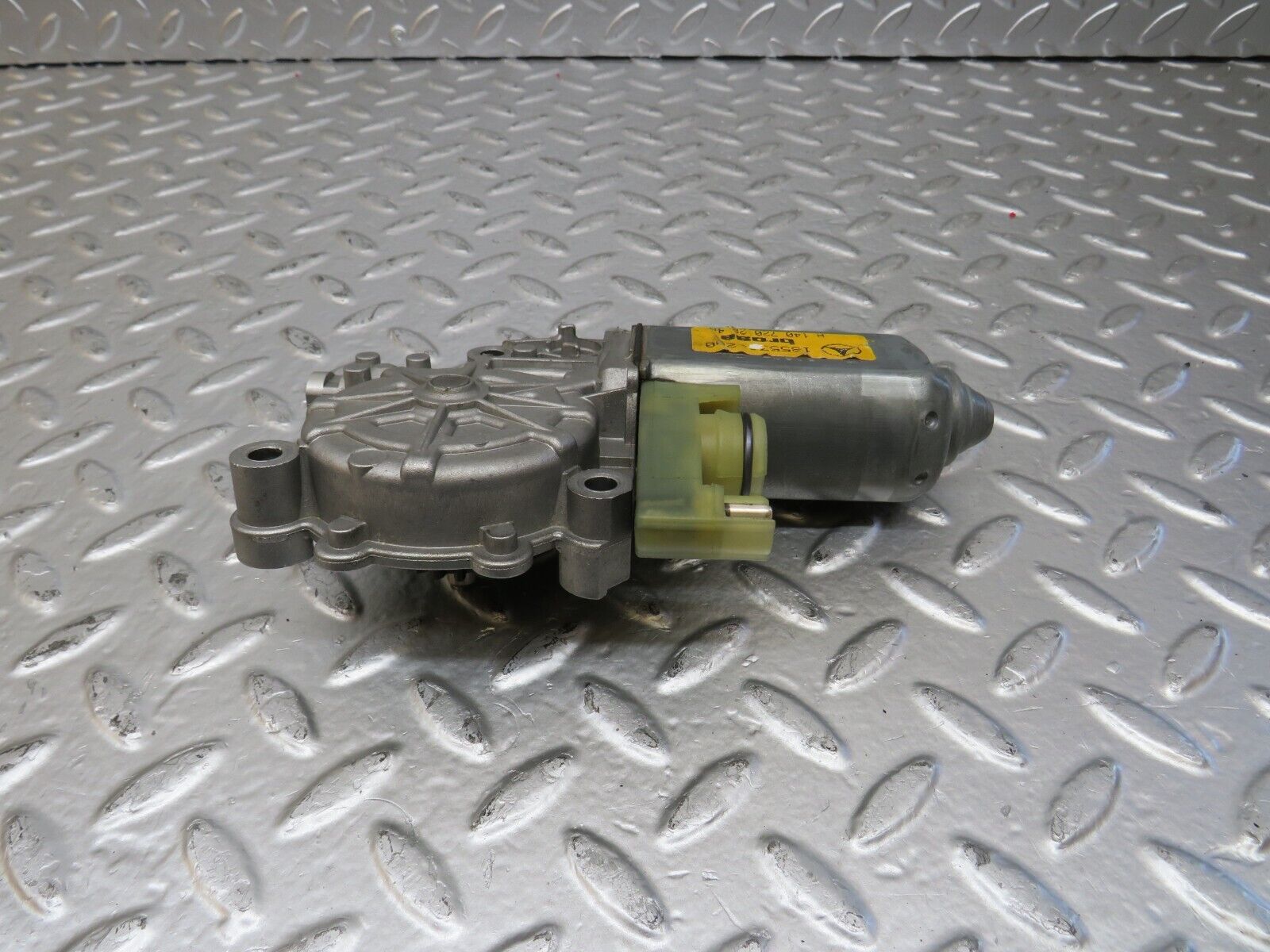 24743 Mercedes-Benz W140 S320 Front Right Window Regulator Motor 1407202846