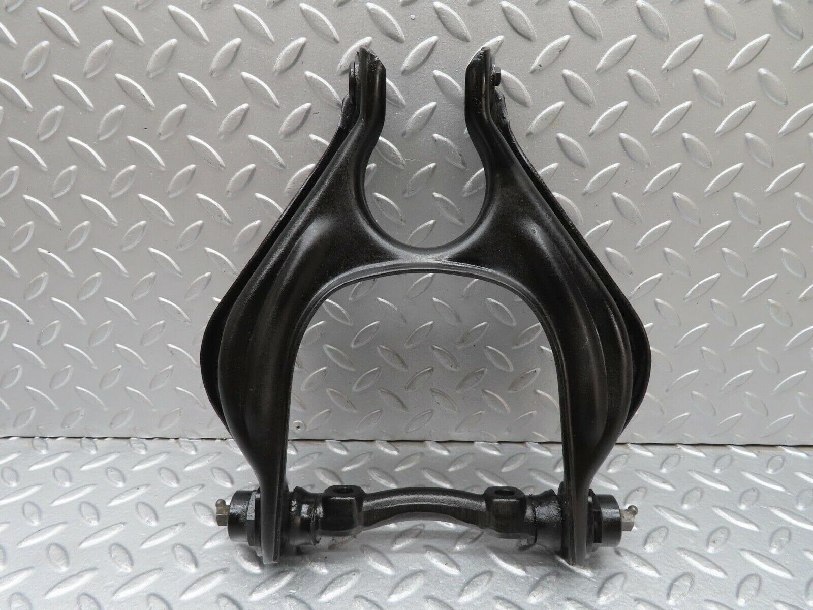 12967 Mercedes-Benz W111 220SE Front Left Upper Control Arm