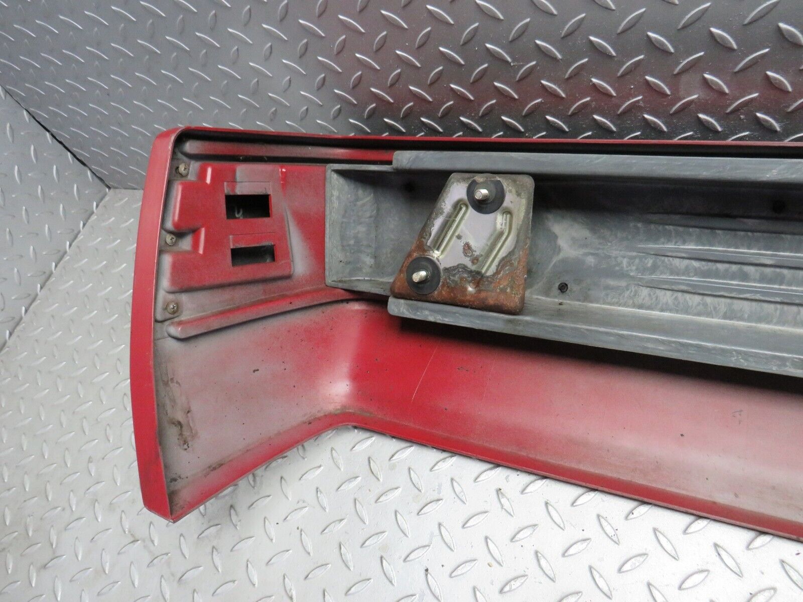 38984 Mercedes-Benz W201 190E 2.6L Rear Bumper 2018851625 2018801871