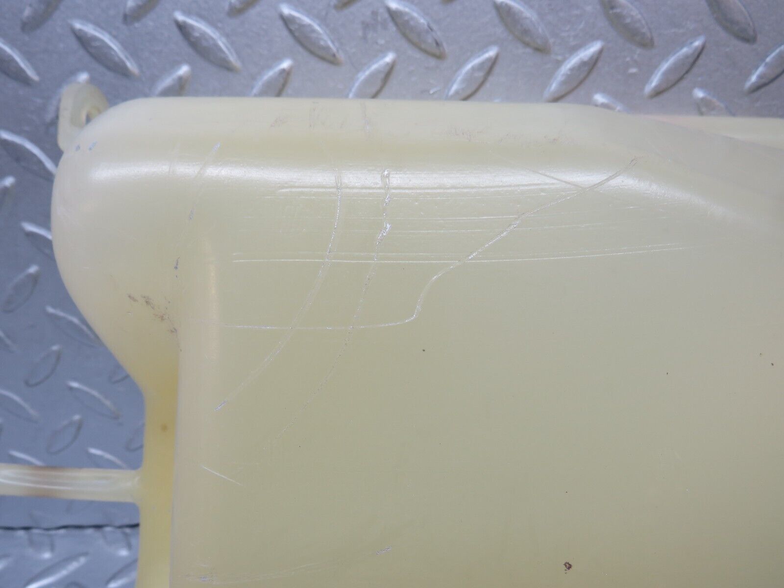 39349 Mercedes-Benz R129 320SL Coupe Coolant Expansion Tank 1295000249