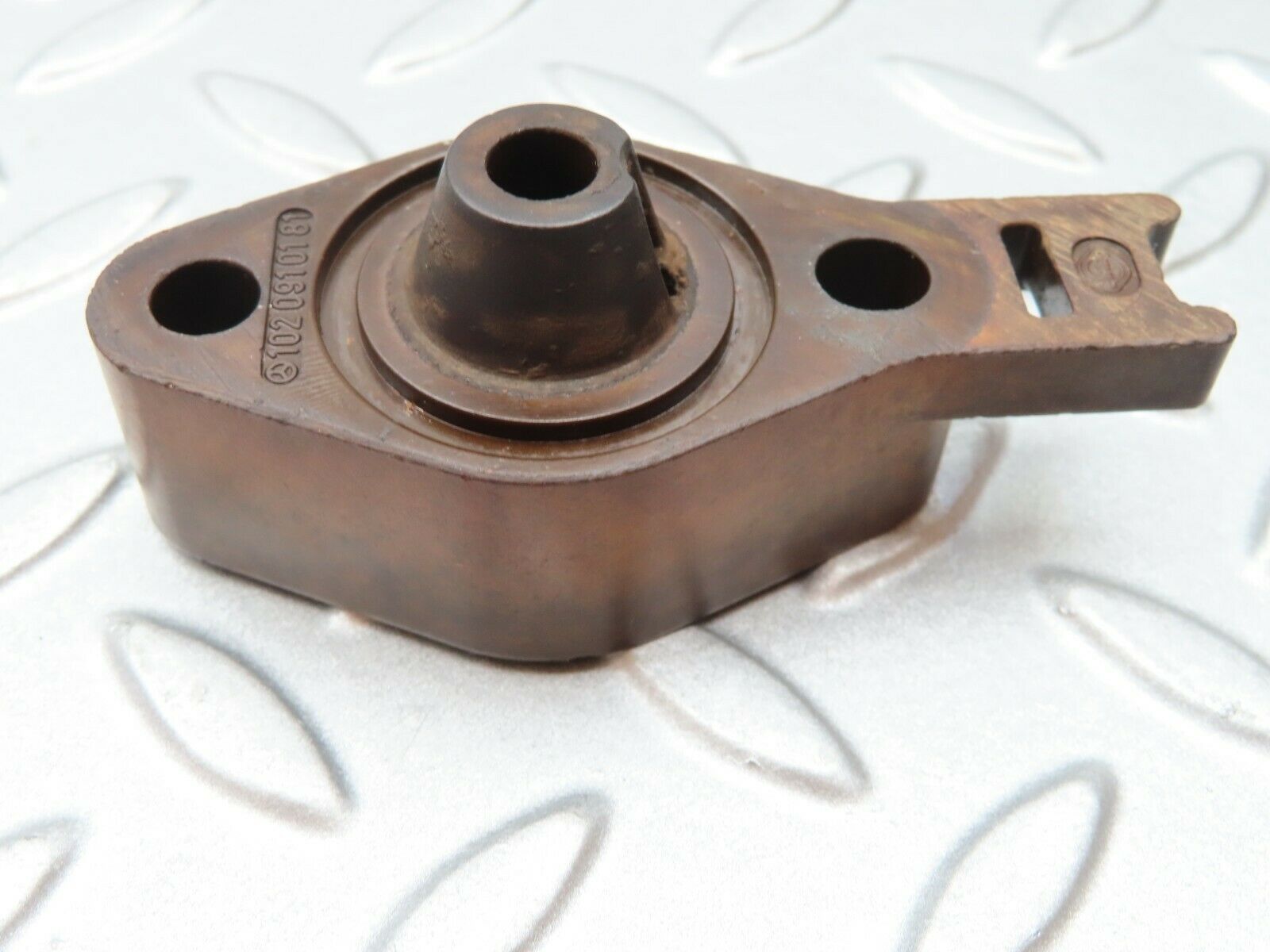 4005 Mercedes-Benz S123 200T Wagon Pierburg Pump Distance 1020910181