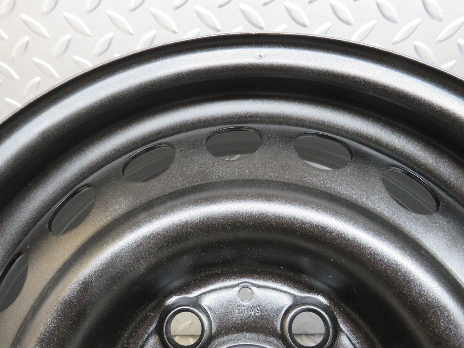 33881 Mercedes-Benz Steel Wheel Set 6Jx15H2 ET49 1244000602