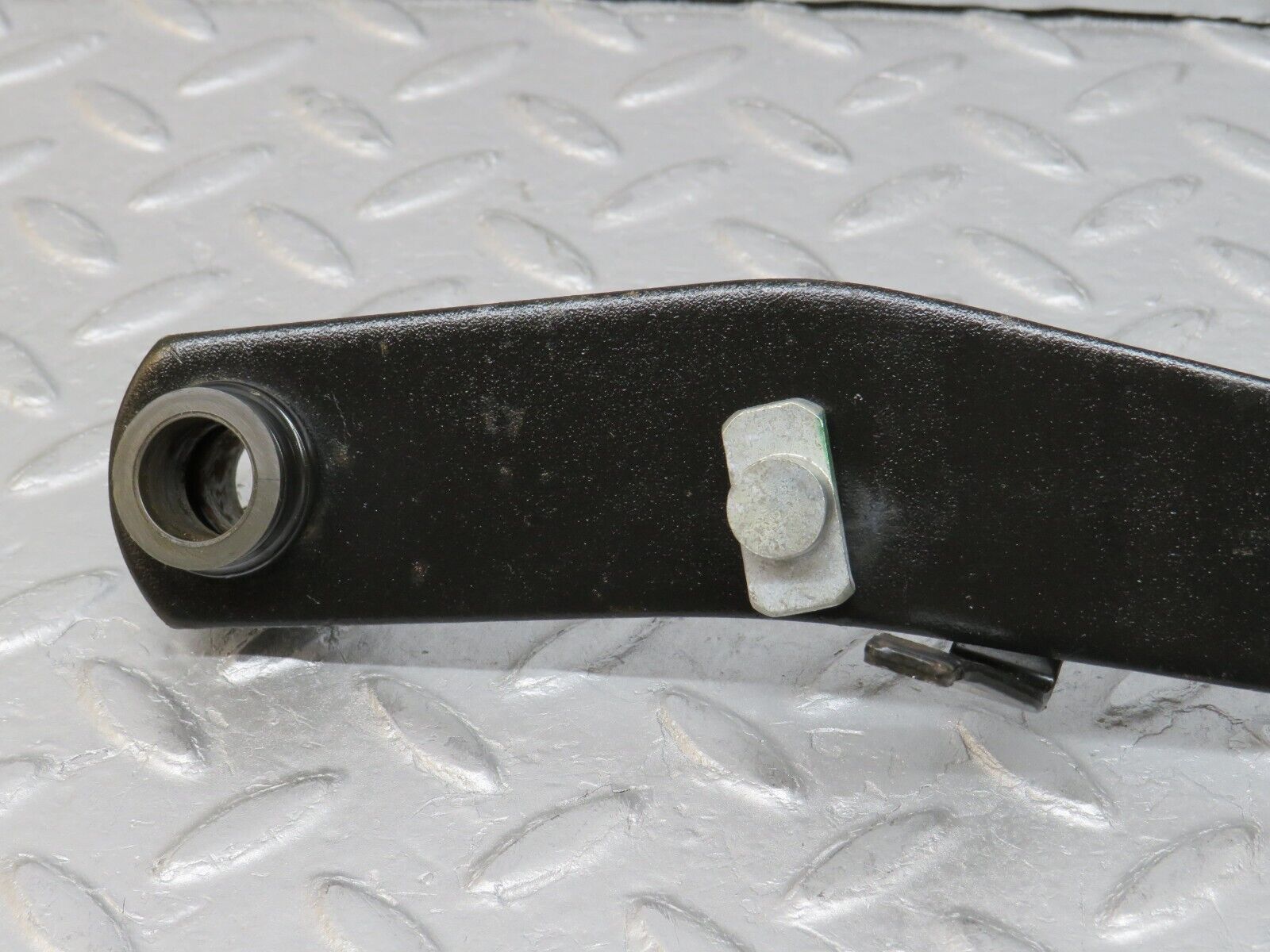 36536 Mercedes-Benz W201 190E 2.0L Brake Pedal With Rubber 1232910082