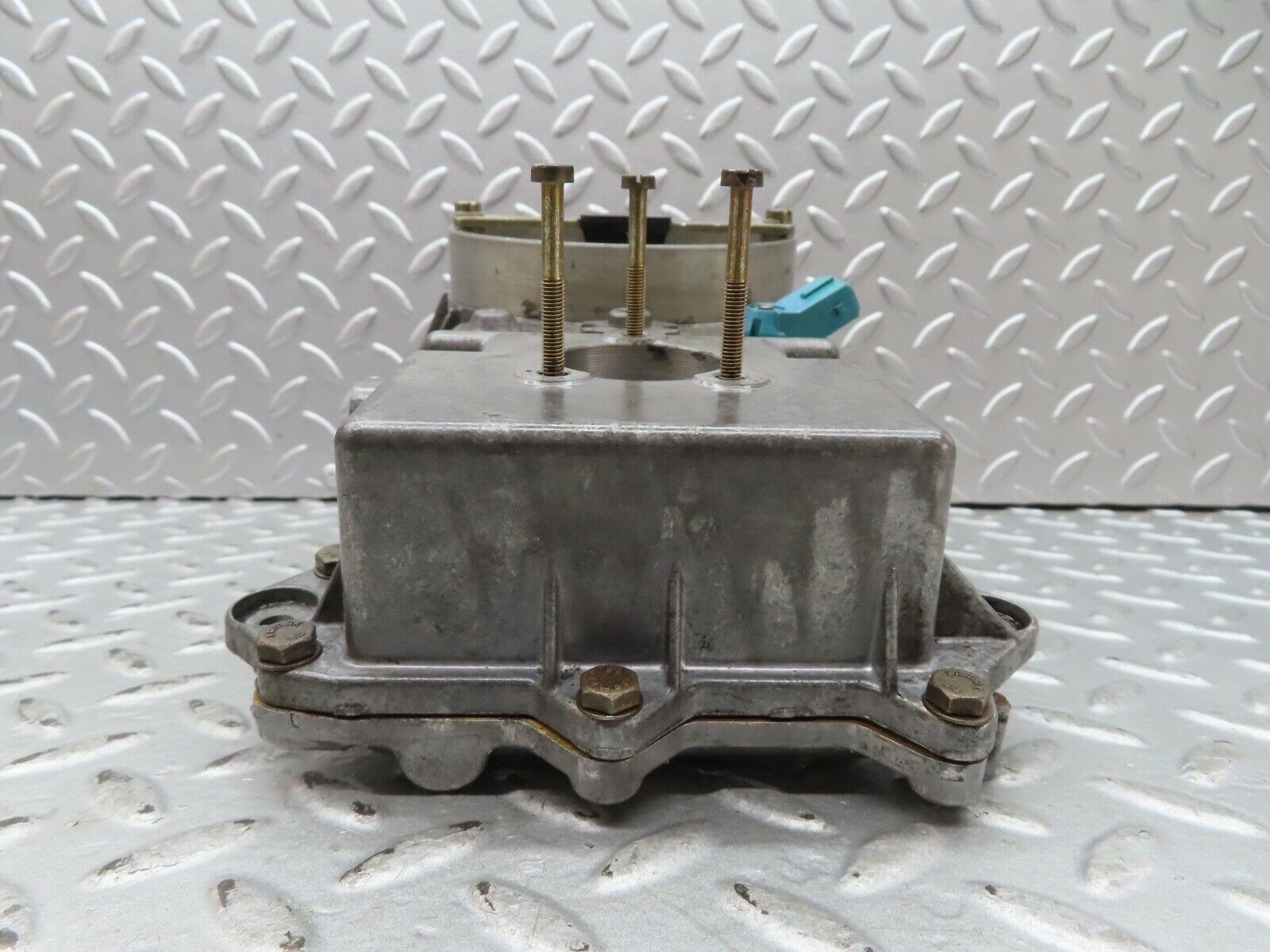 17709 Mercedes-Benz W116 450SEL  Air Flow Mass Meter Sensor Bosch 0438120062