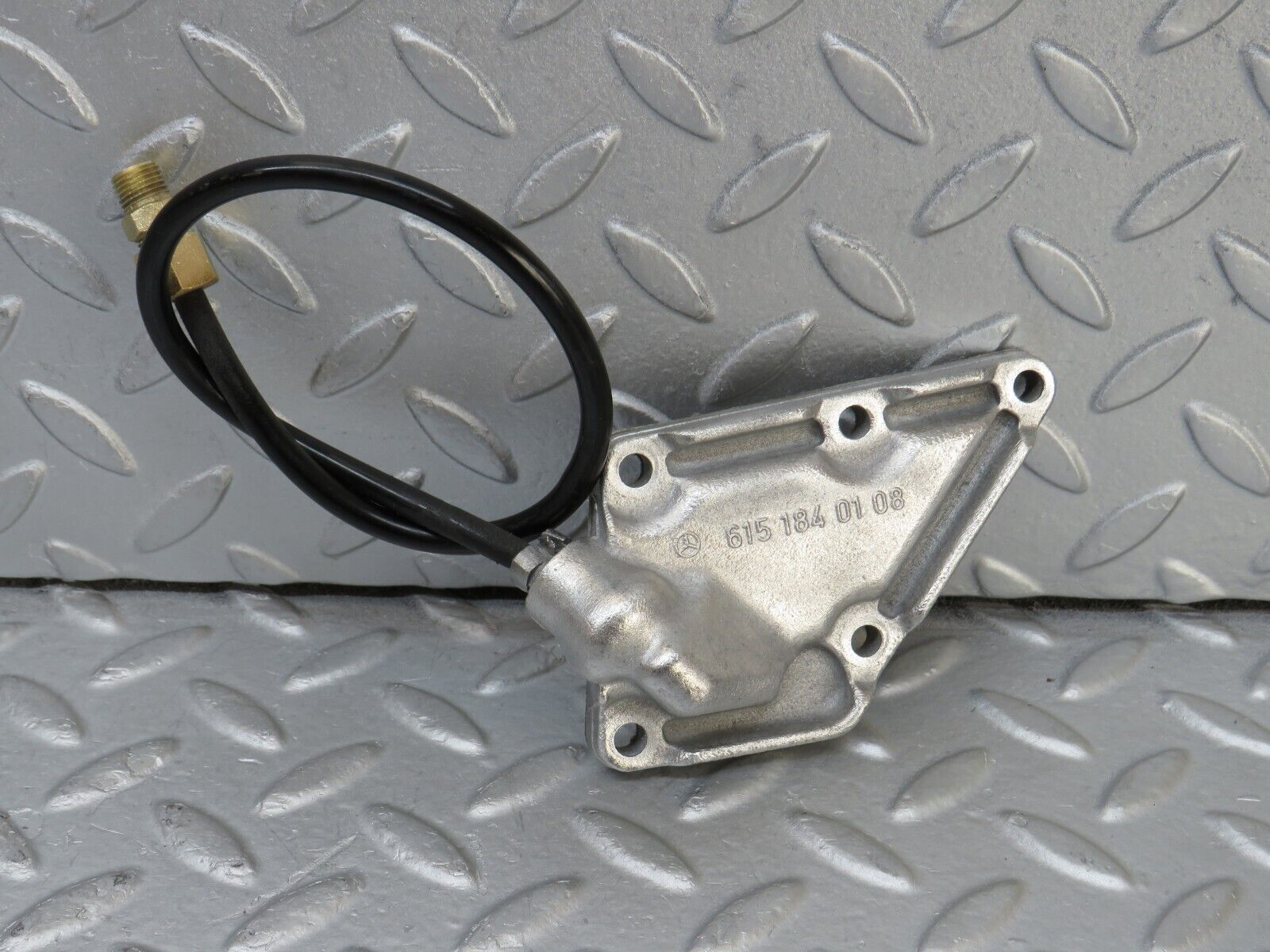 35932 Mercedes-Benz 240D OM616.912 Oil Filter Housing Lid Cover 6151840108