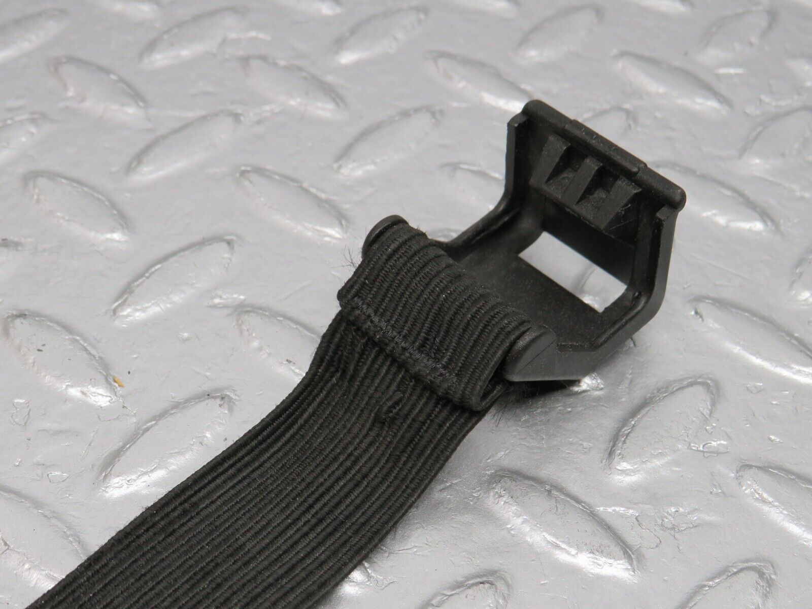 39783 Mercedes-Benz R129 320SL Coupe Wind Deflector Cover Right