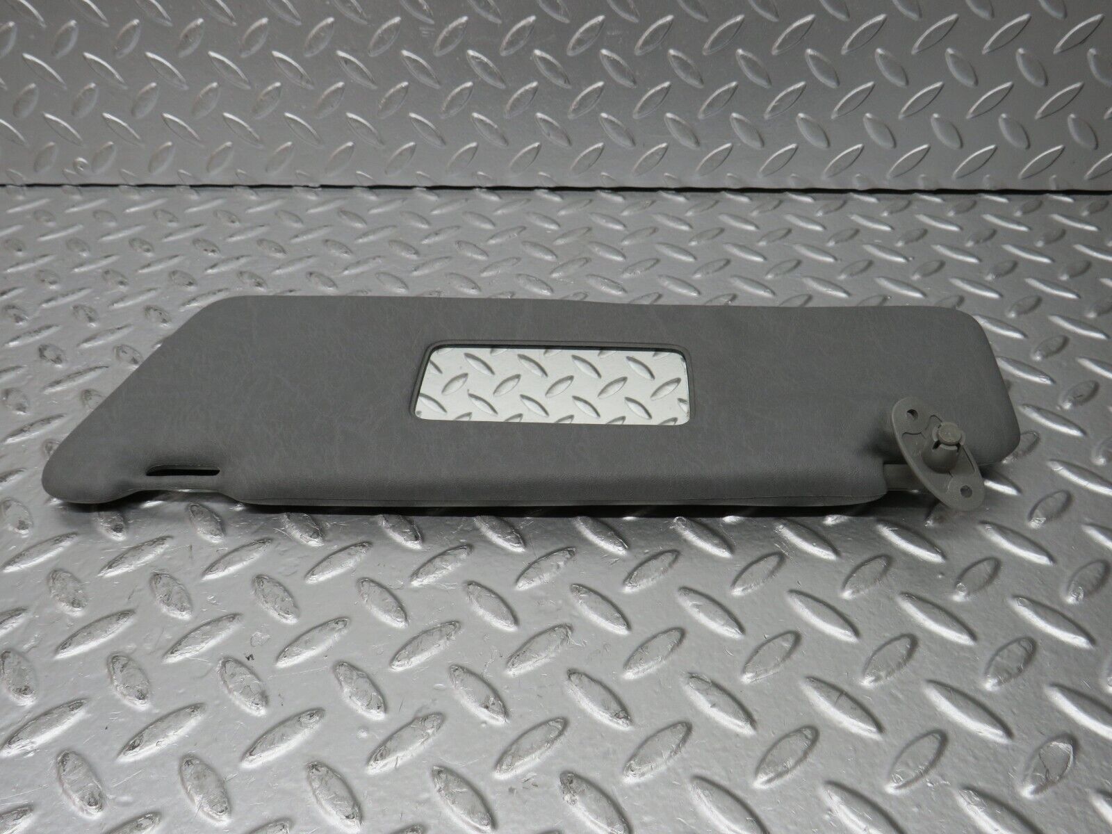 31276 Mercedes-Benz S124 220TE Wagon Sun Visor Left Side