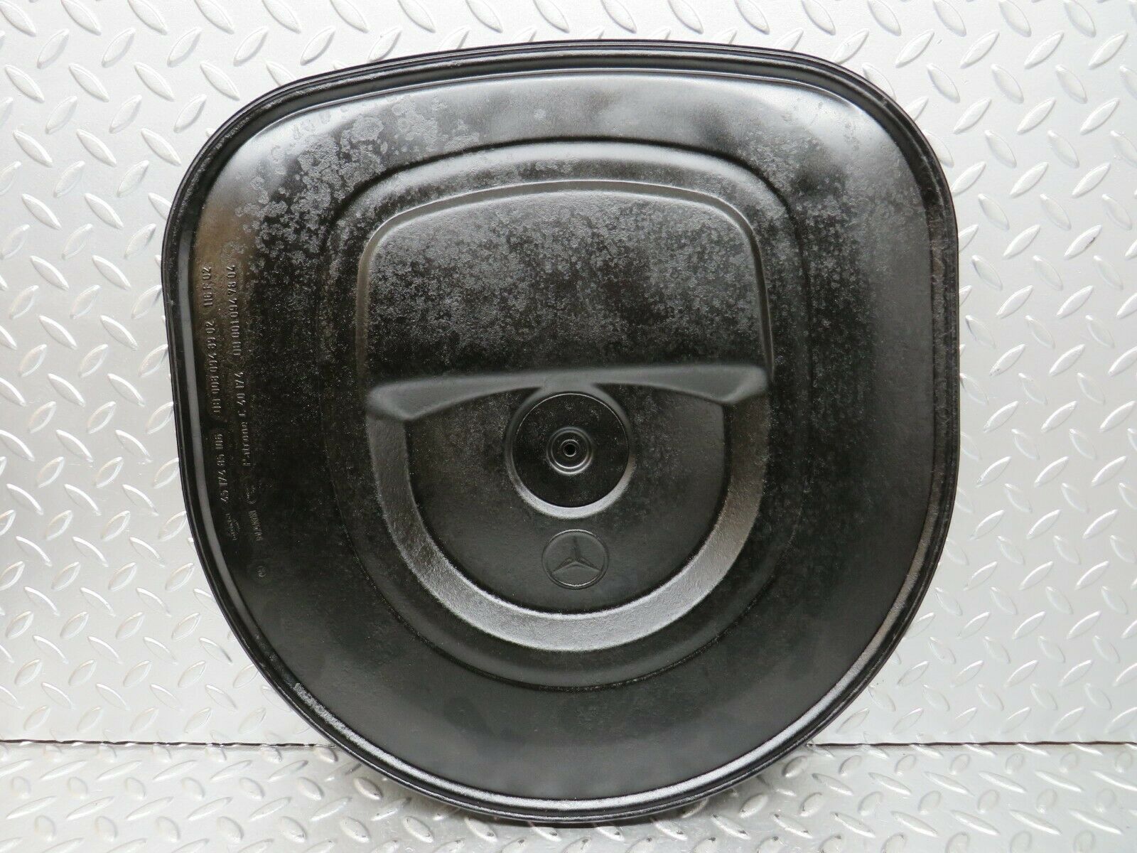 23686 Mercedes-Benz W116 350SE Air Filter Box Housing 0080948902