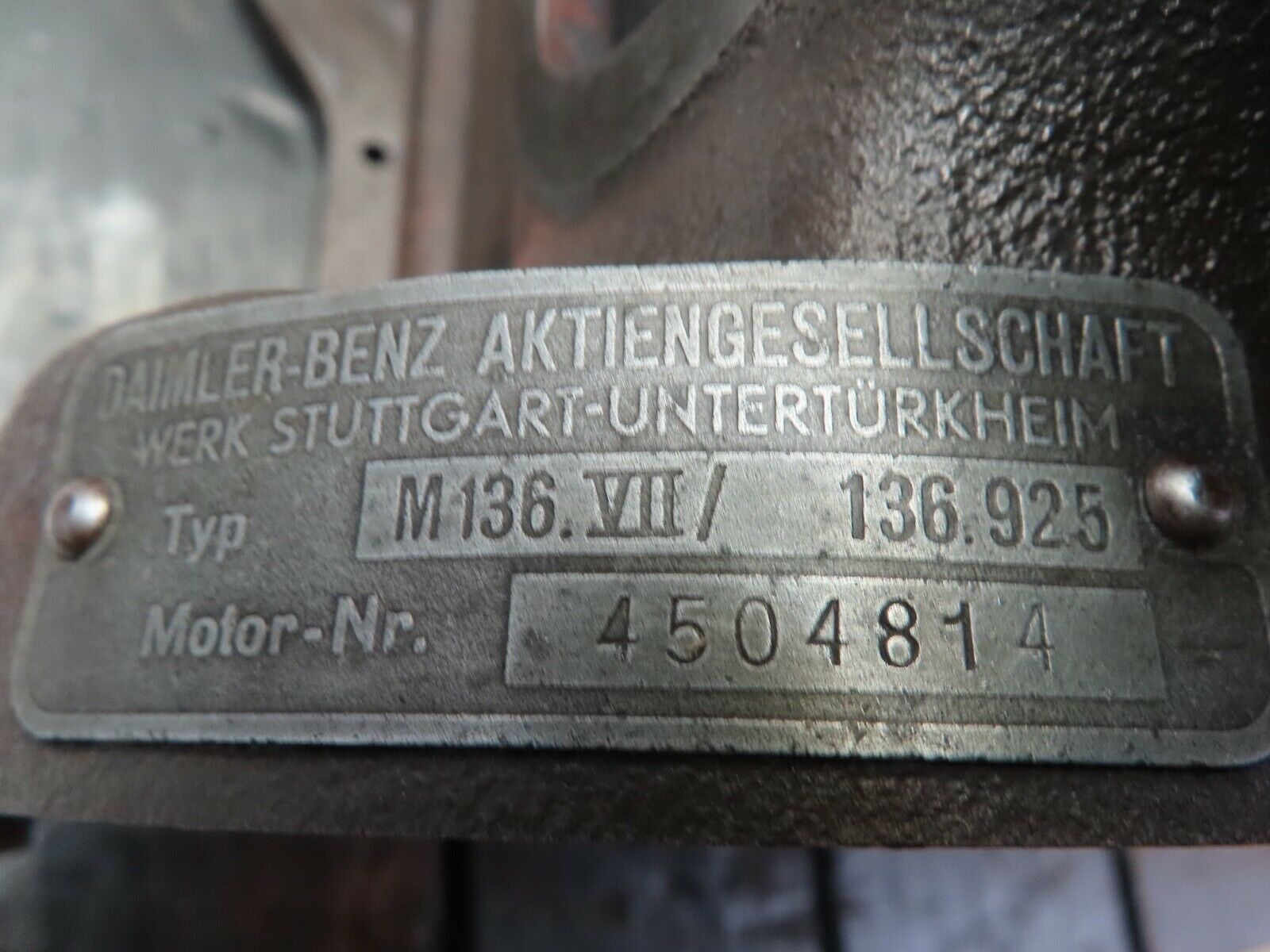 18557 Mercedes-Benz W136 170V Engine Block 1810110601 M136.925