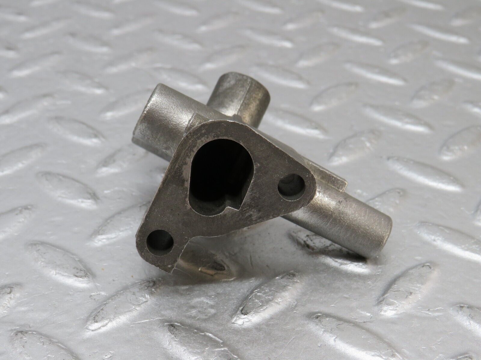 36580 Mercedes-Benz W201 190E 2.0L Idle Control Valve 1020941212