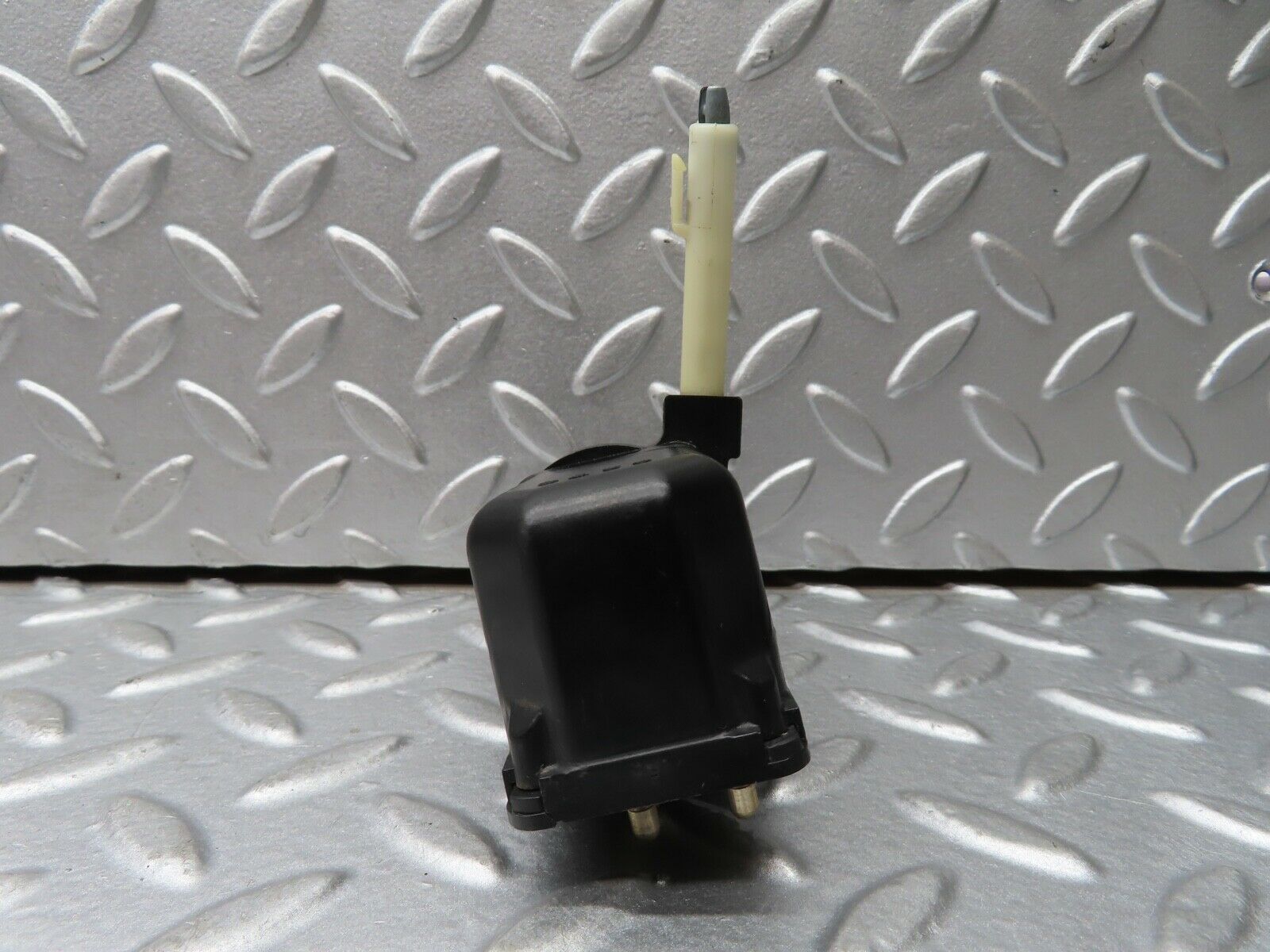 19210 Mercedes-Benz W123 300D Heater Switch Heating Controller 1238200010