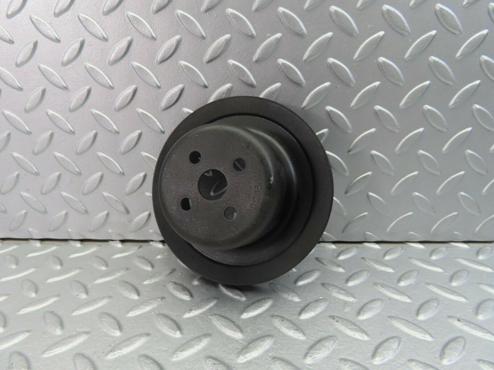 9828 Mercedes-Benz C123 280CE Coupe Water Pump Pulley 1102051410
