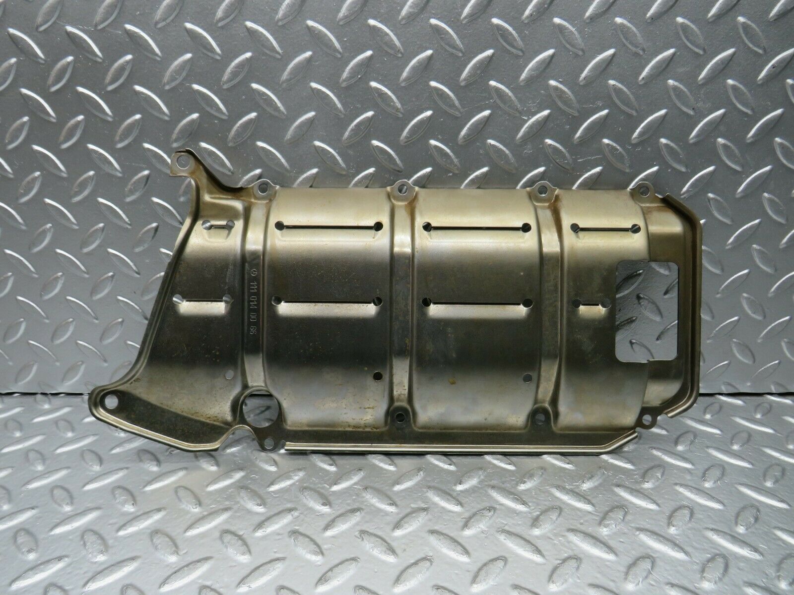 22505 Mercedes-Benz C124 E220 Coupe Baffle Plate 1110140066