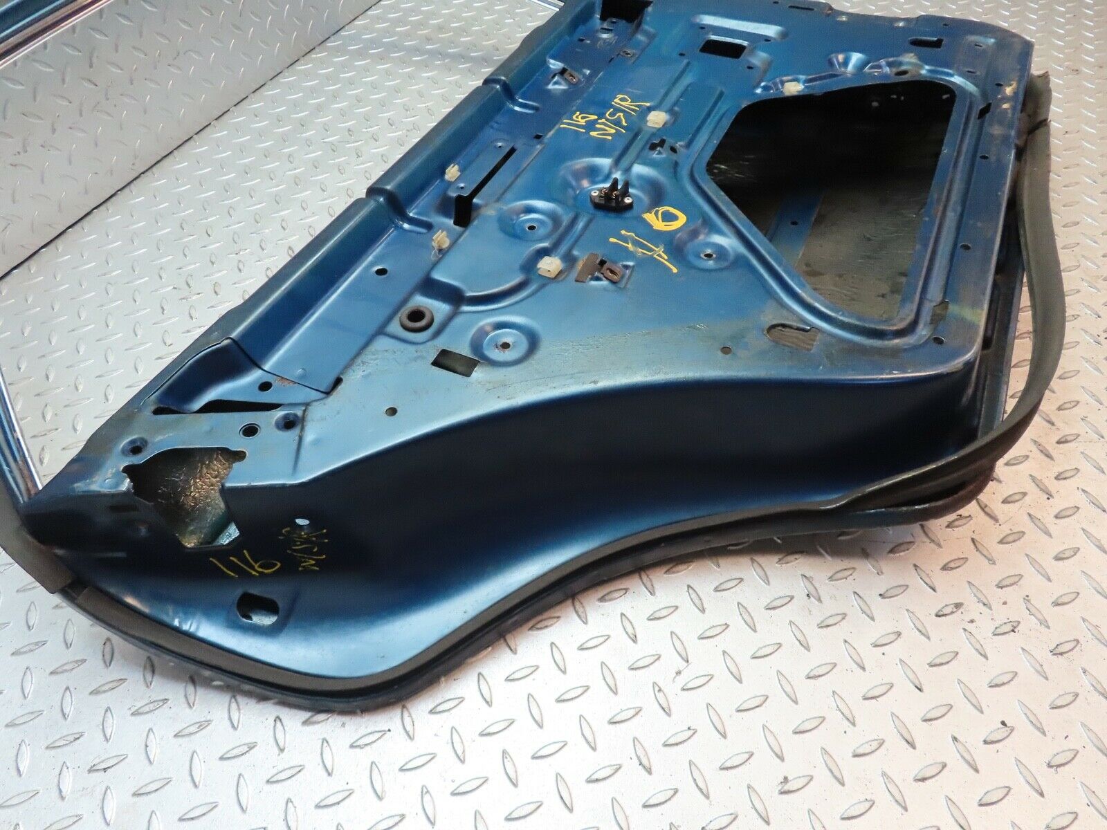 18811 Mercedes-Benz W116 Rear Left Door