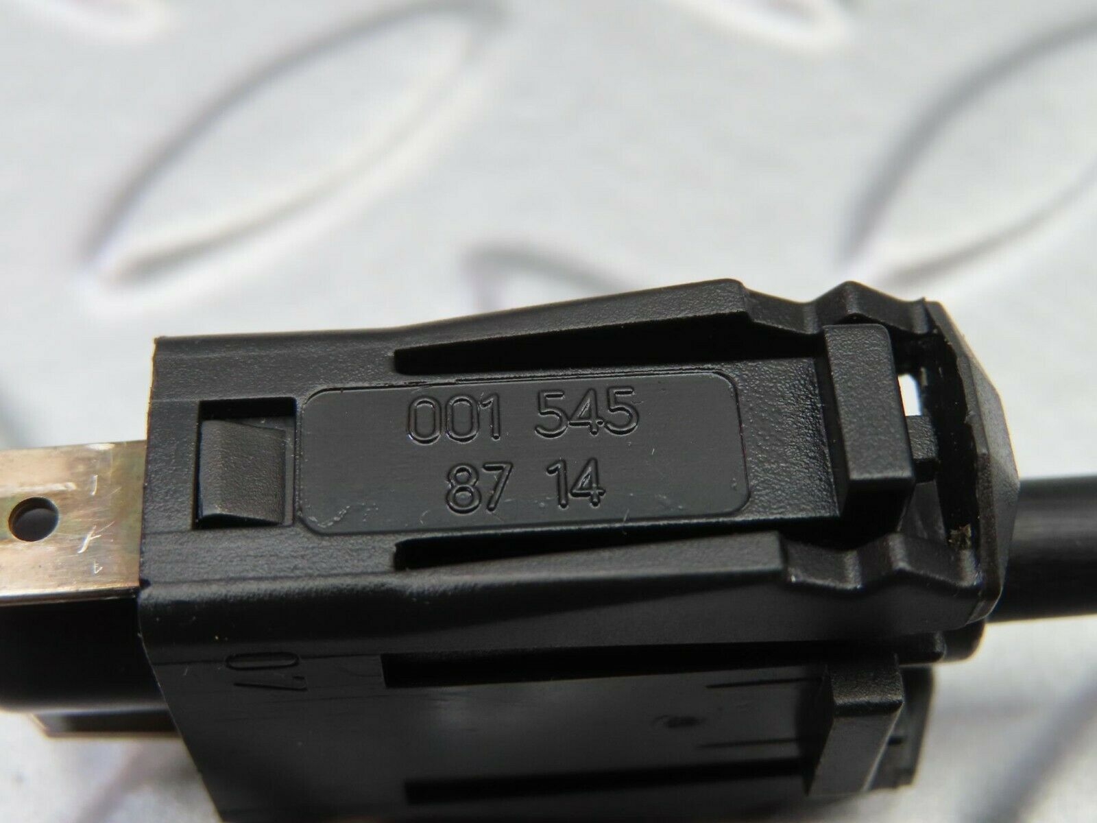 6508 Mercedes-Benz S124 E220 Wagon Door Contact Switch 0015458714