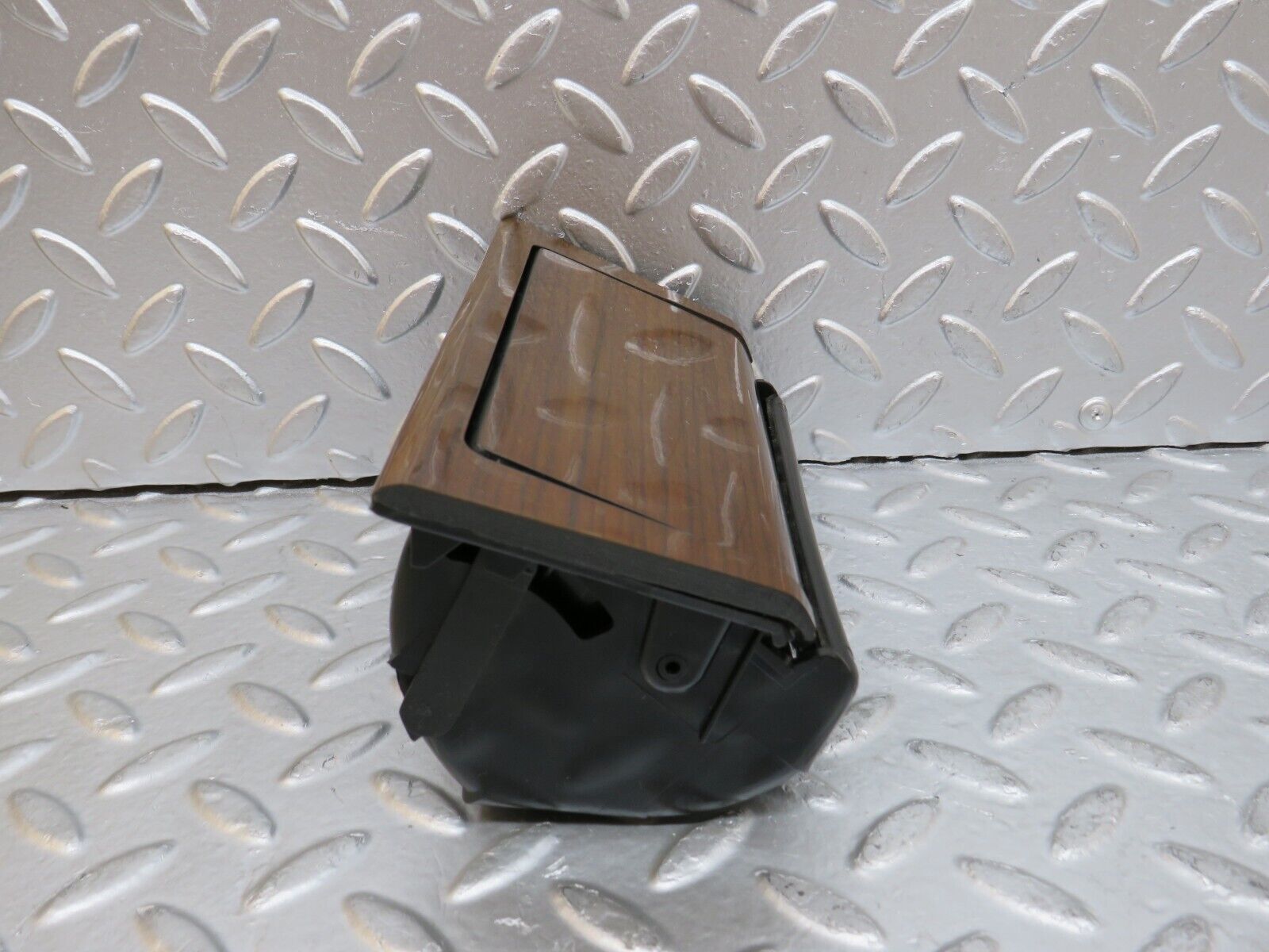 29351 Mercedes-Benz W124 230E Centre Console Ashtray Wood Finish