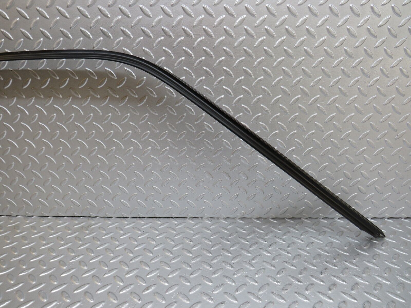 34458 Mercedes-Benz C126 380SEC Coupe Roof Trim Right Side